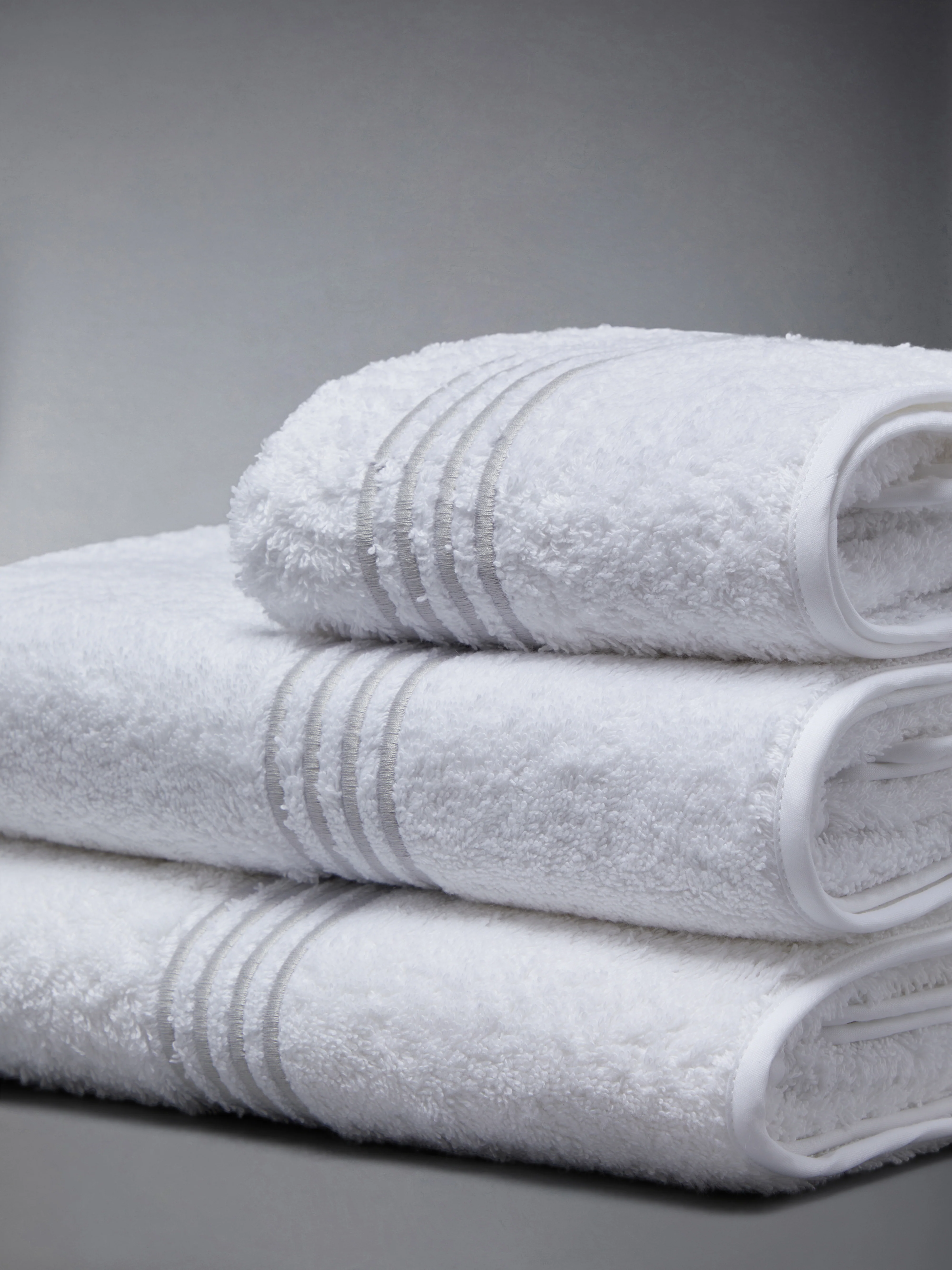 4-BAR FRETTE 3-PIECE TOWEL SET - Image 2