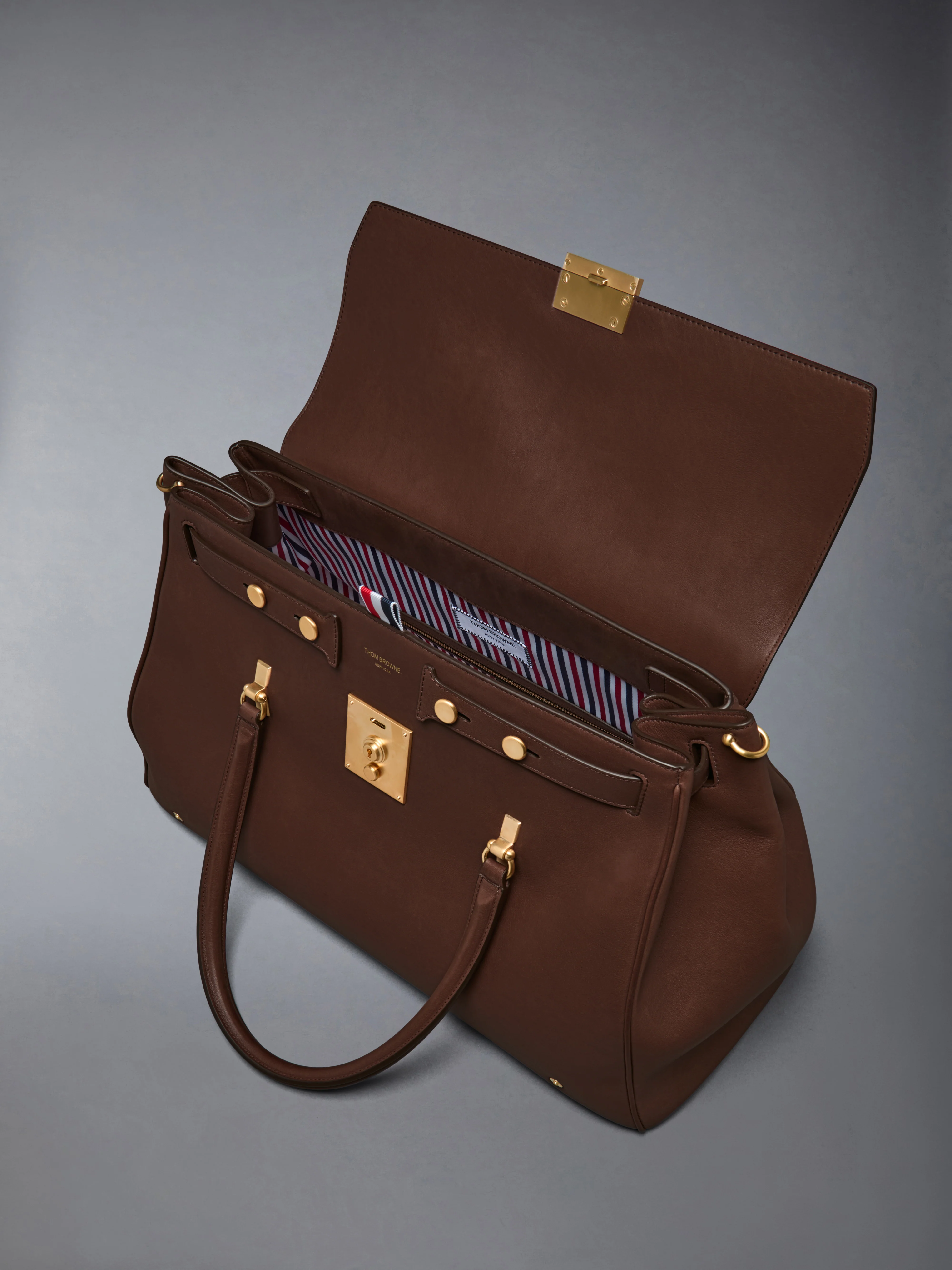 BOLTON WEEKENDER BAG IN SOFT PEBBLE GRAIN LEATHER - Image 5
