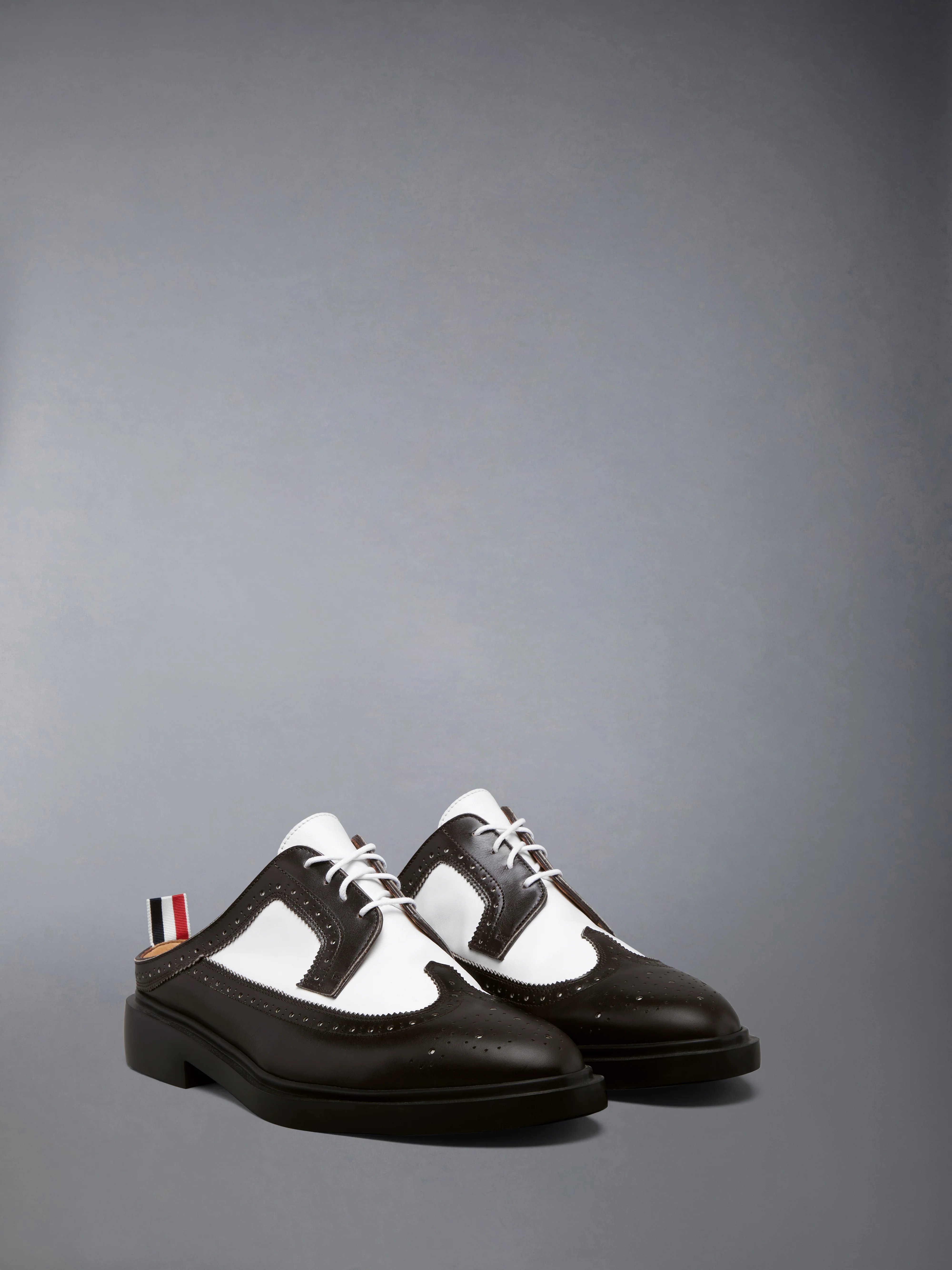BOX CALF RUBBER SOLE LONGWING BROGUE MULE - Image 2
