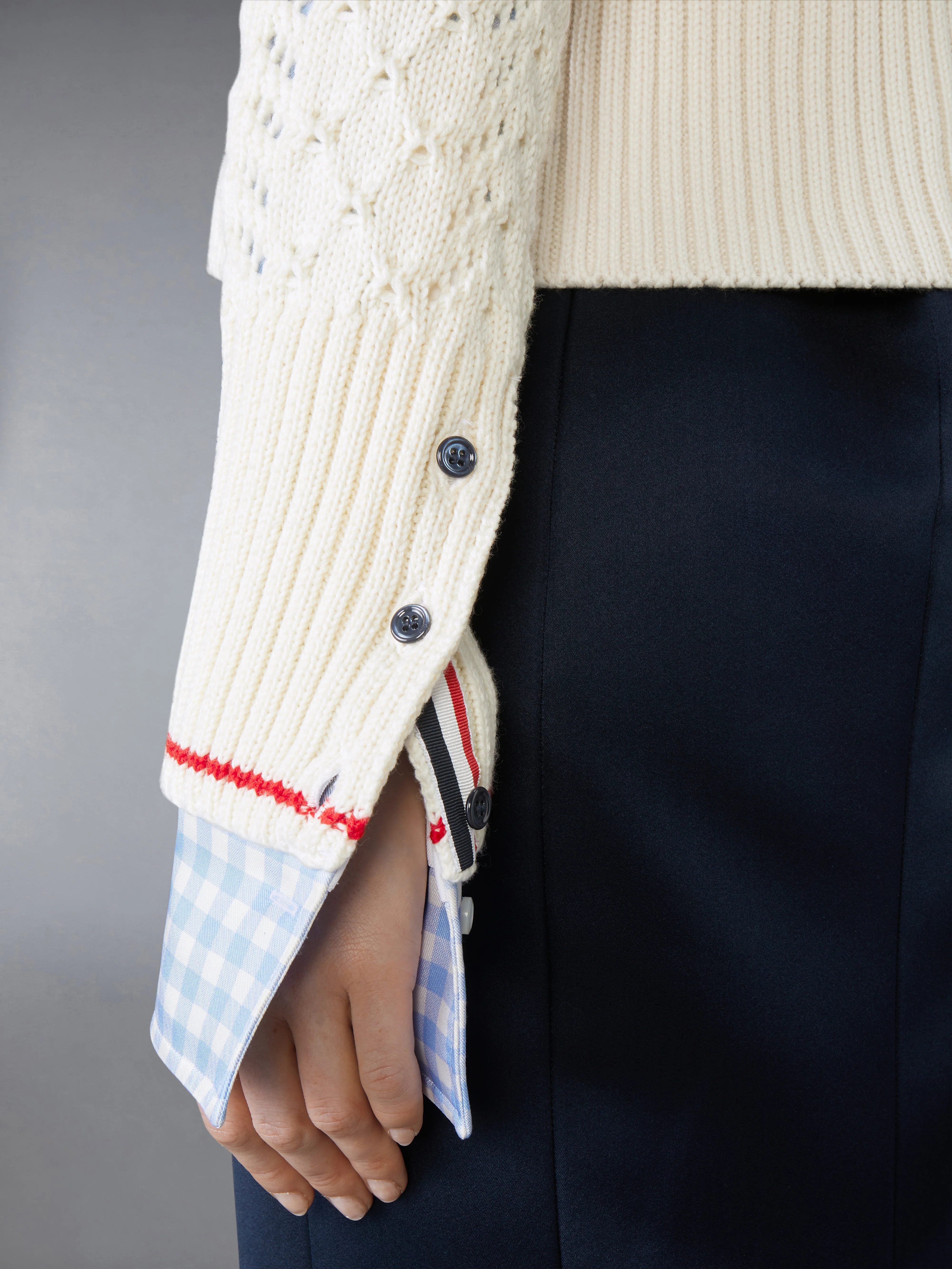 CABLE POINTELLE STITCH MERINO WOOL 4-BAR CARDIGAN - Image 4