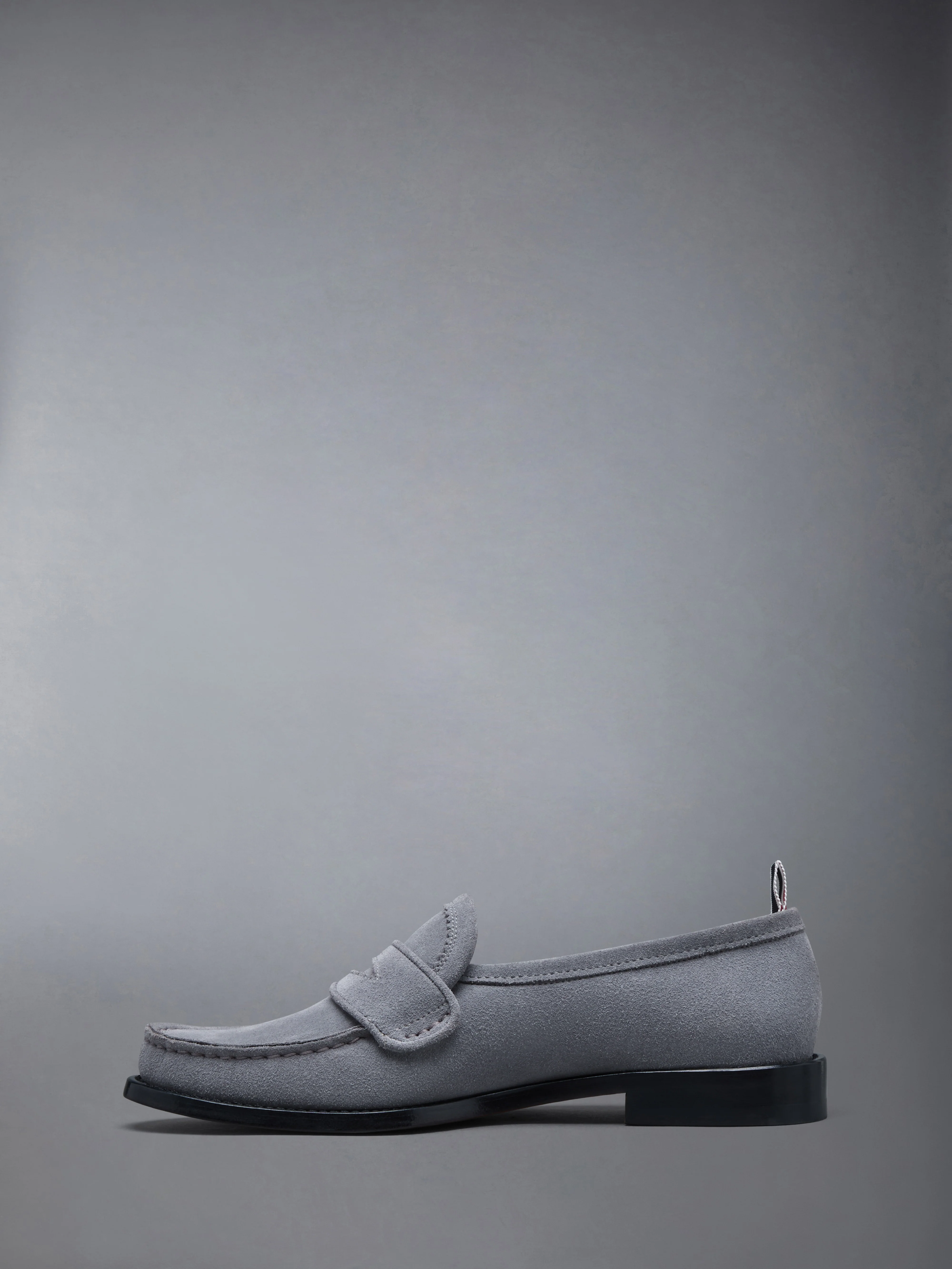 CALF SUEDE PLEATED VARSITY LOAFER - Image 3