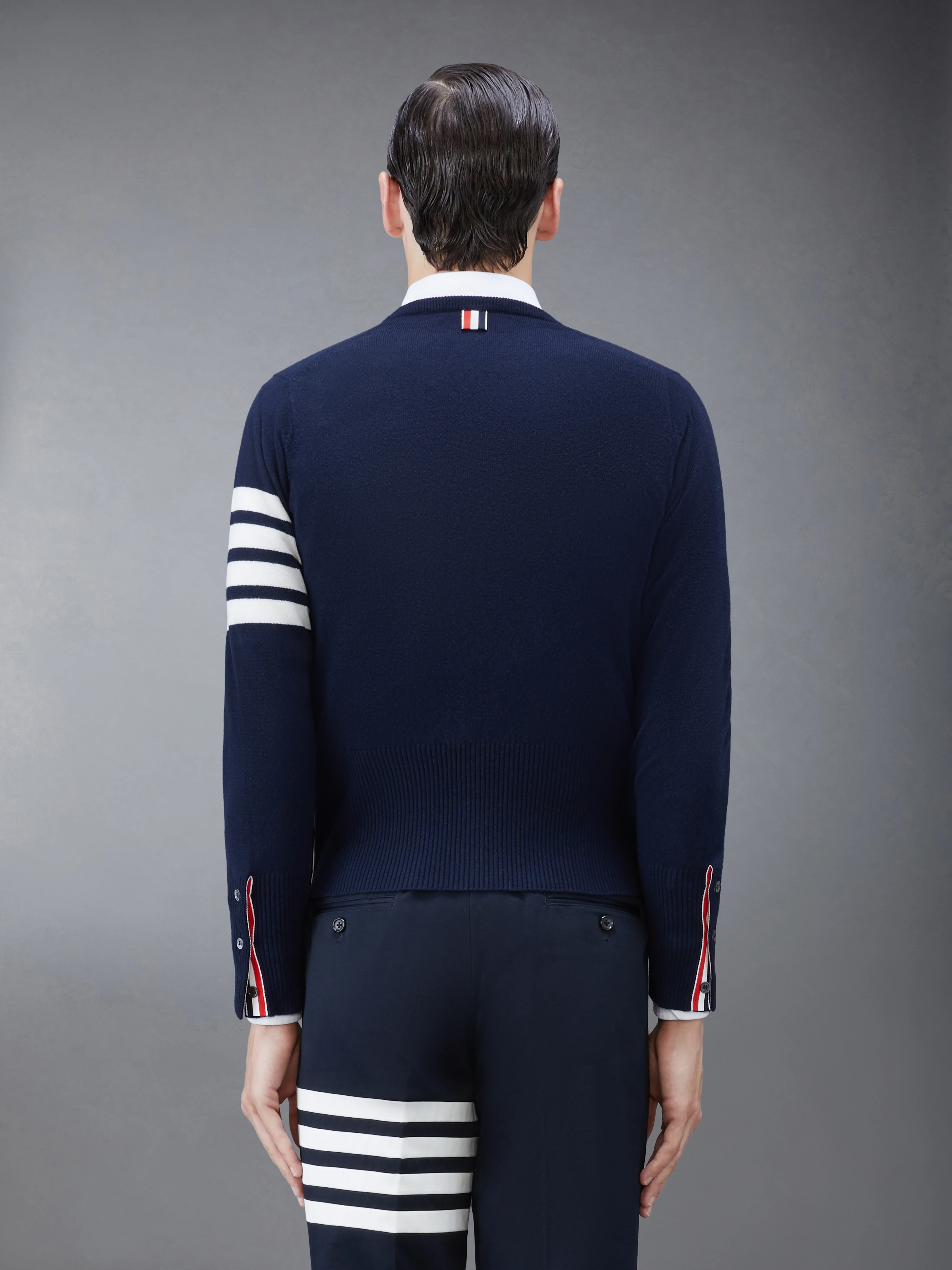 CASHMERE 4-BAR CREW NECK CARDIGAN - Image 2
