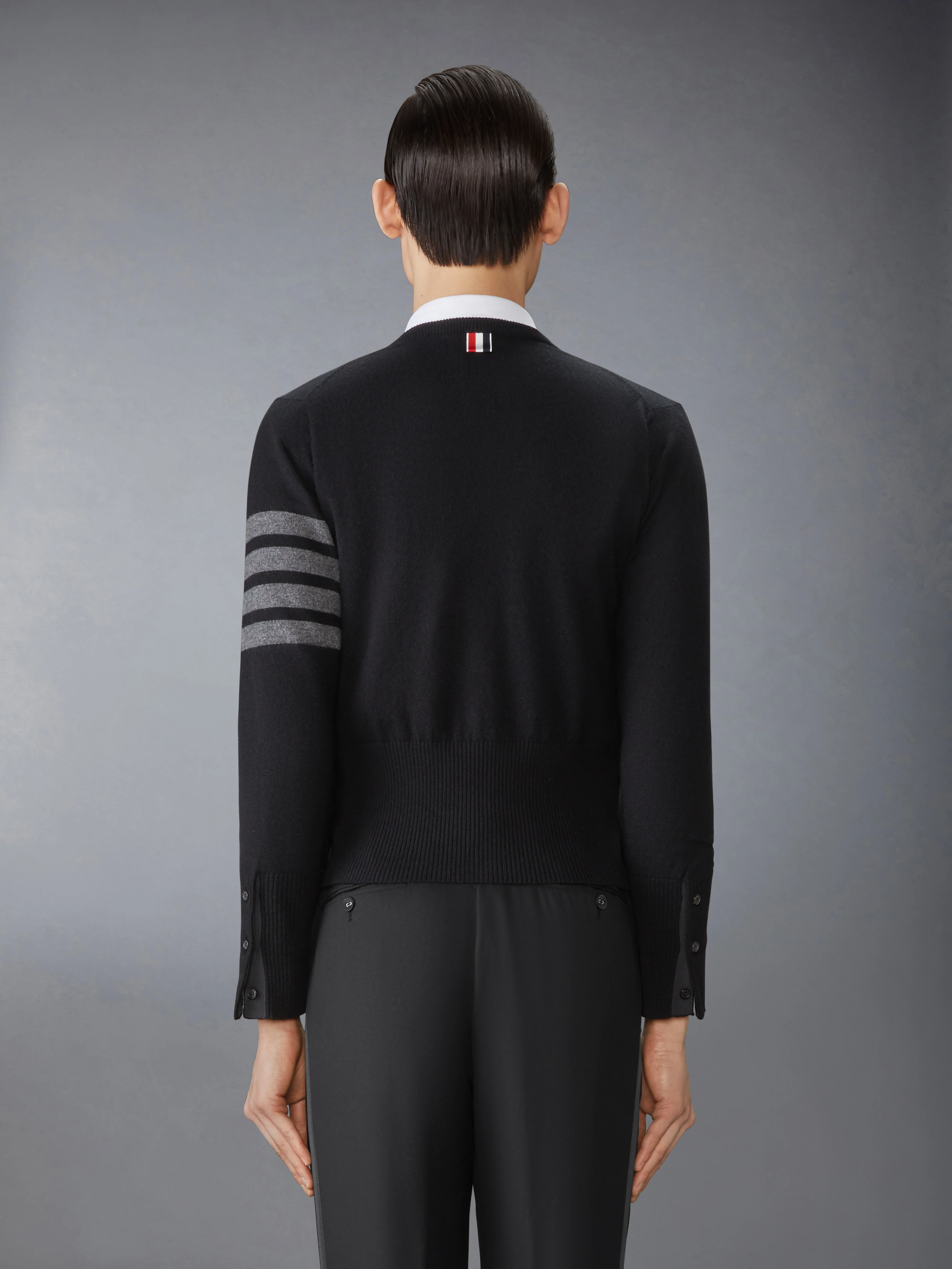 CASHMERE CLASSIC CREW NECK 4-BAR CARDIGAN - Image 3
