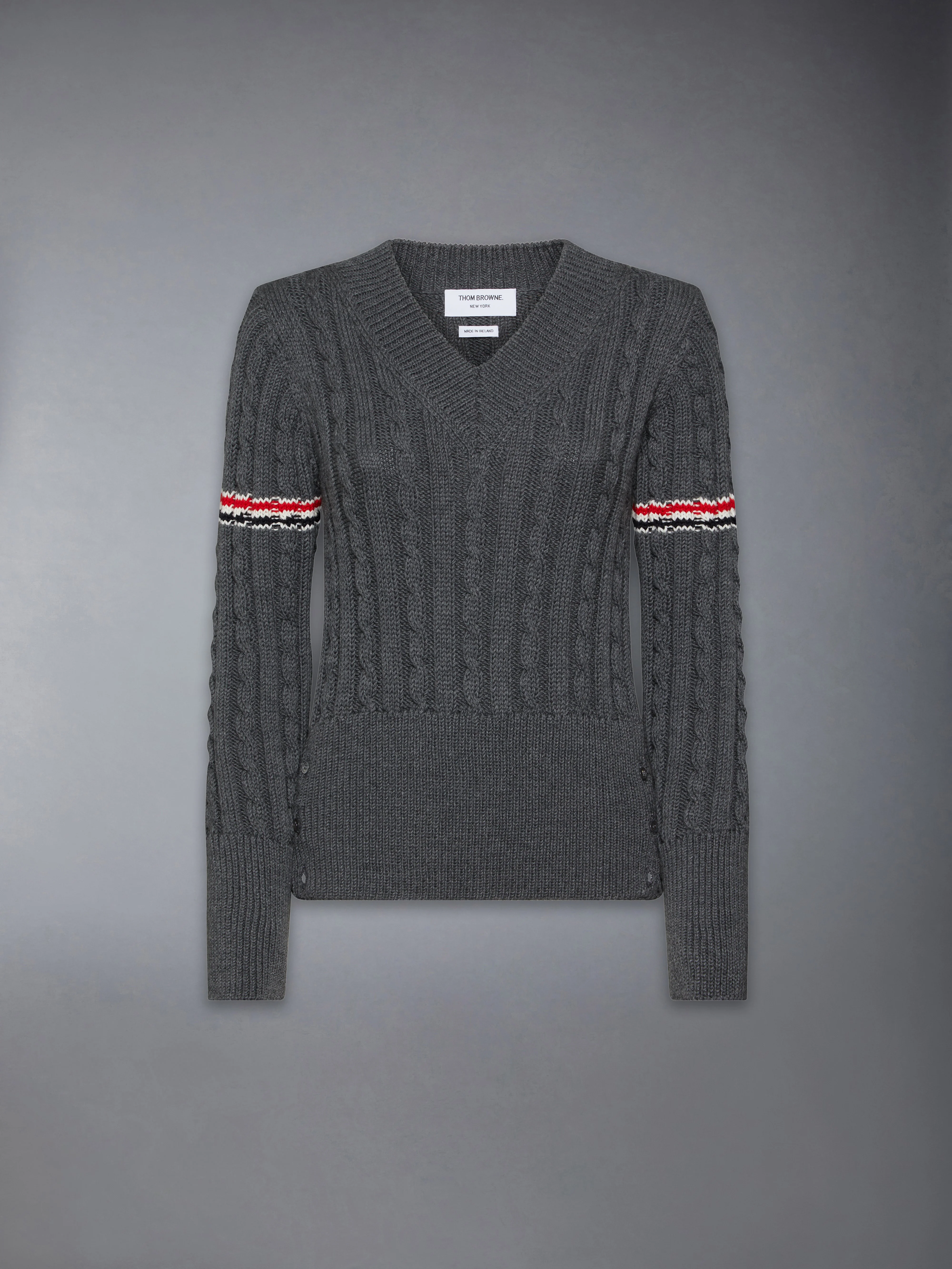 CLASSIC WOOL V NECK CABLE PULLOVER - Image 6