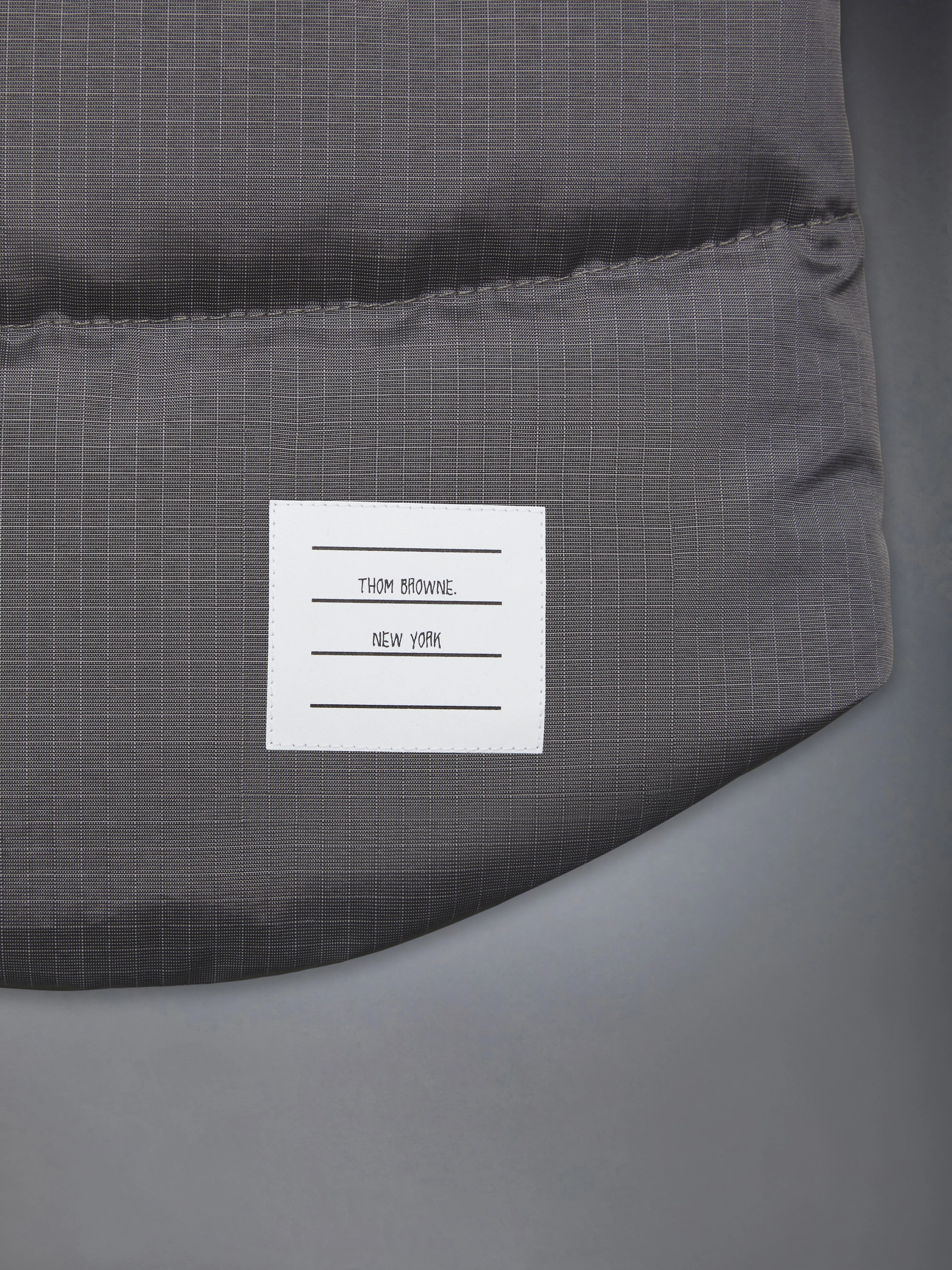 HECTOR BROWNE POLY TWILL FOOTBALL DOG VEST - Image 4