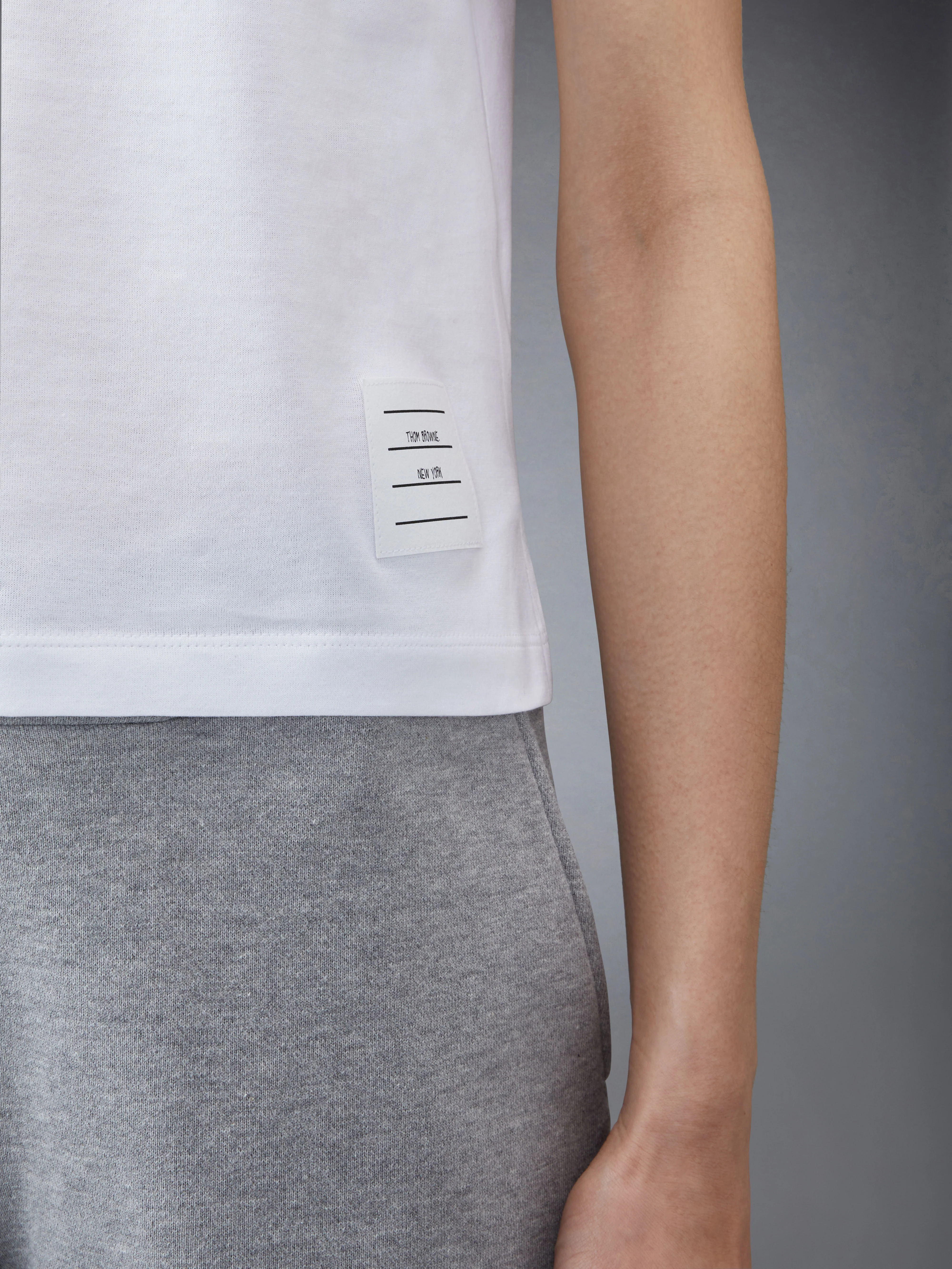JERSEY RELAXED SIDE SLIT TEE - Image 4