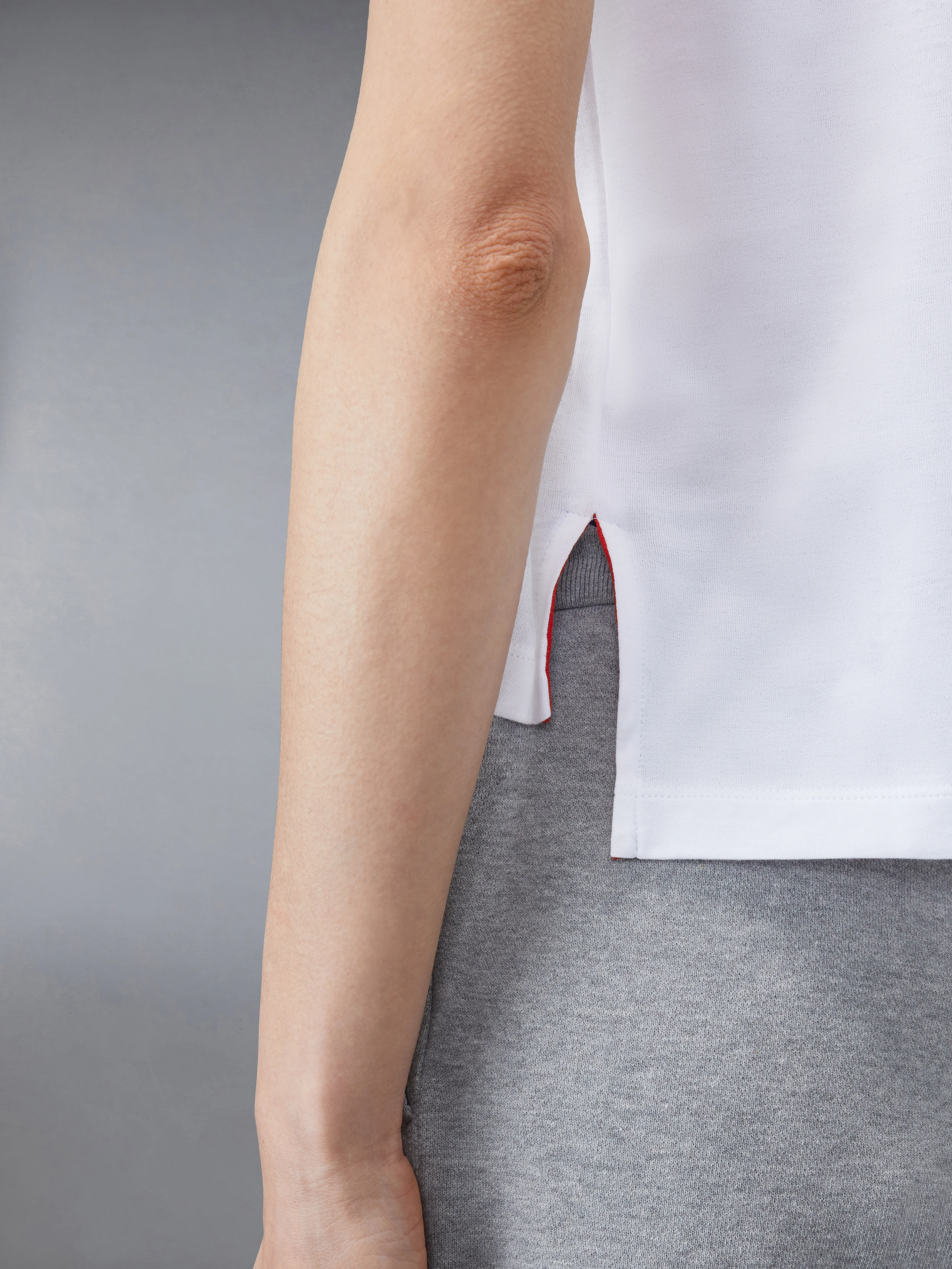 JERSEY RELAXED SIDE SLIT TEE - Image 5