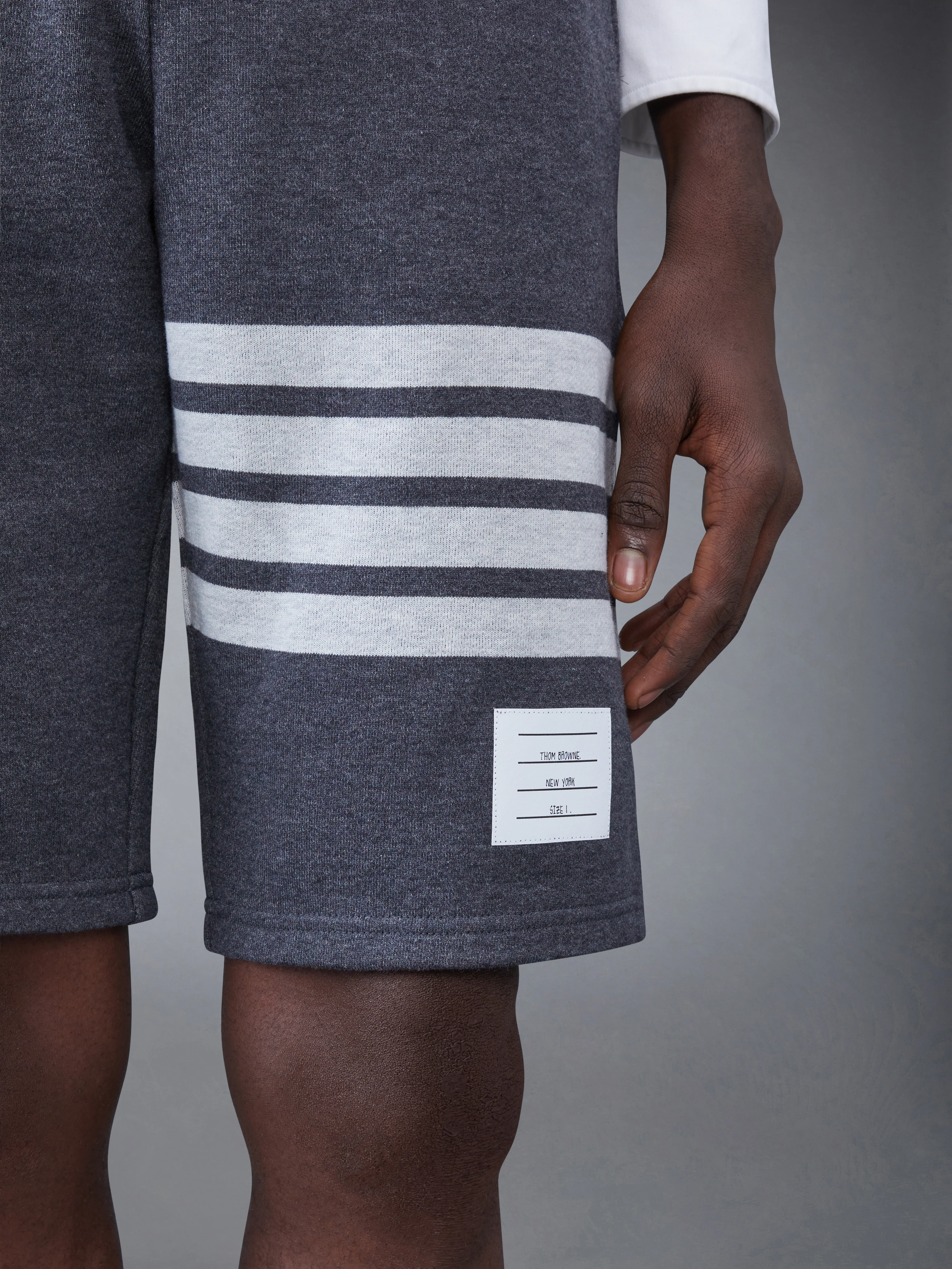 LOOPBACK TONAL 4-BAR SWEATSHORTS - Image 4