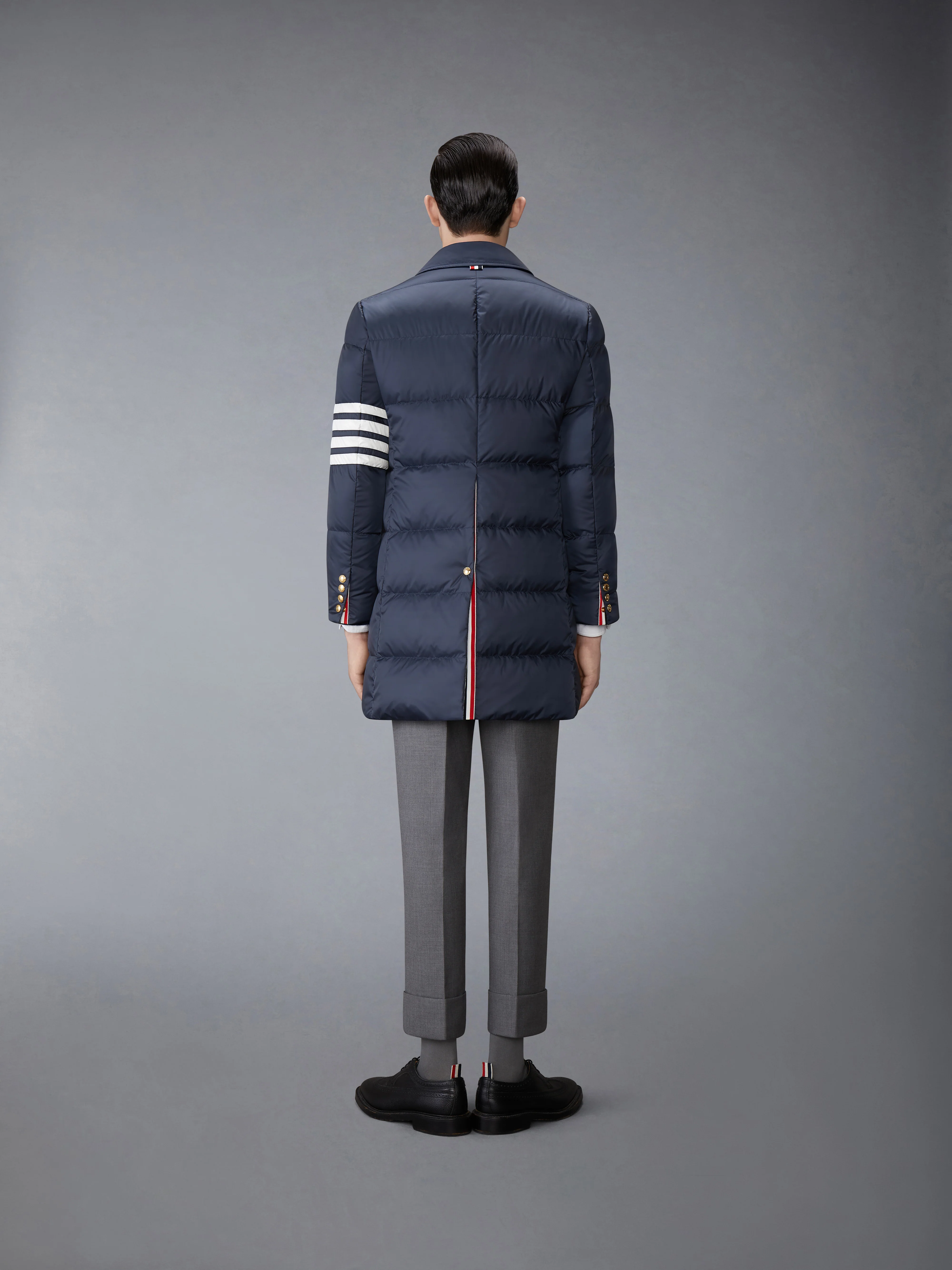 MATTE FINISH NYLON DOWN FILL 4-BAR BAL COLLAR OVERCOAT - Image 3
