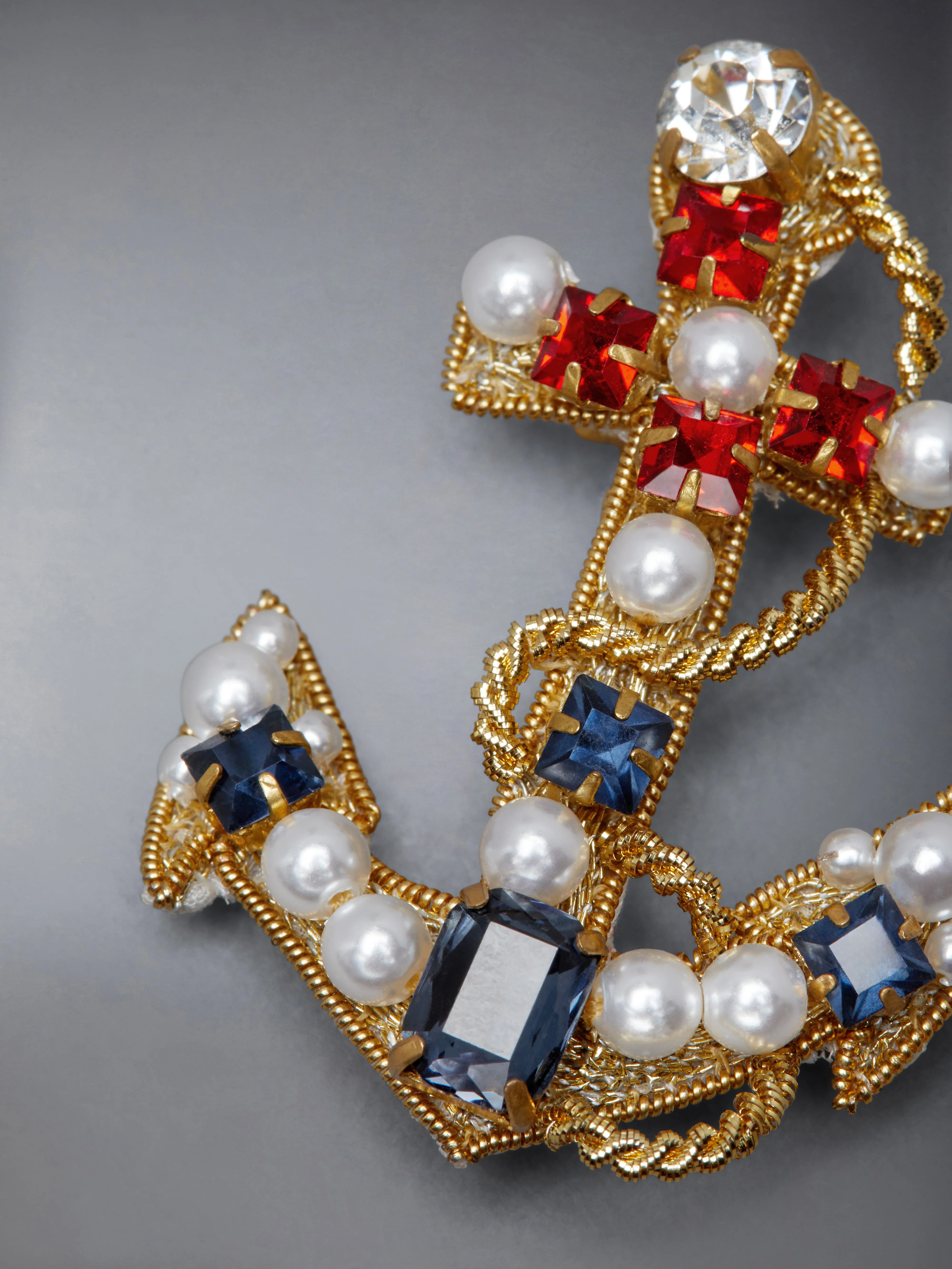 PEARL AND CRYSTAL EMBROIDERY ANCHOR BROOCH - Image 2