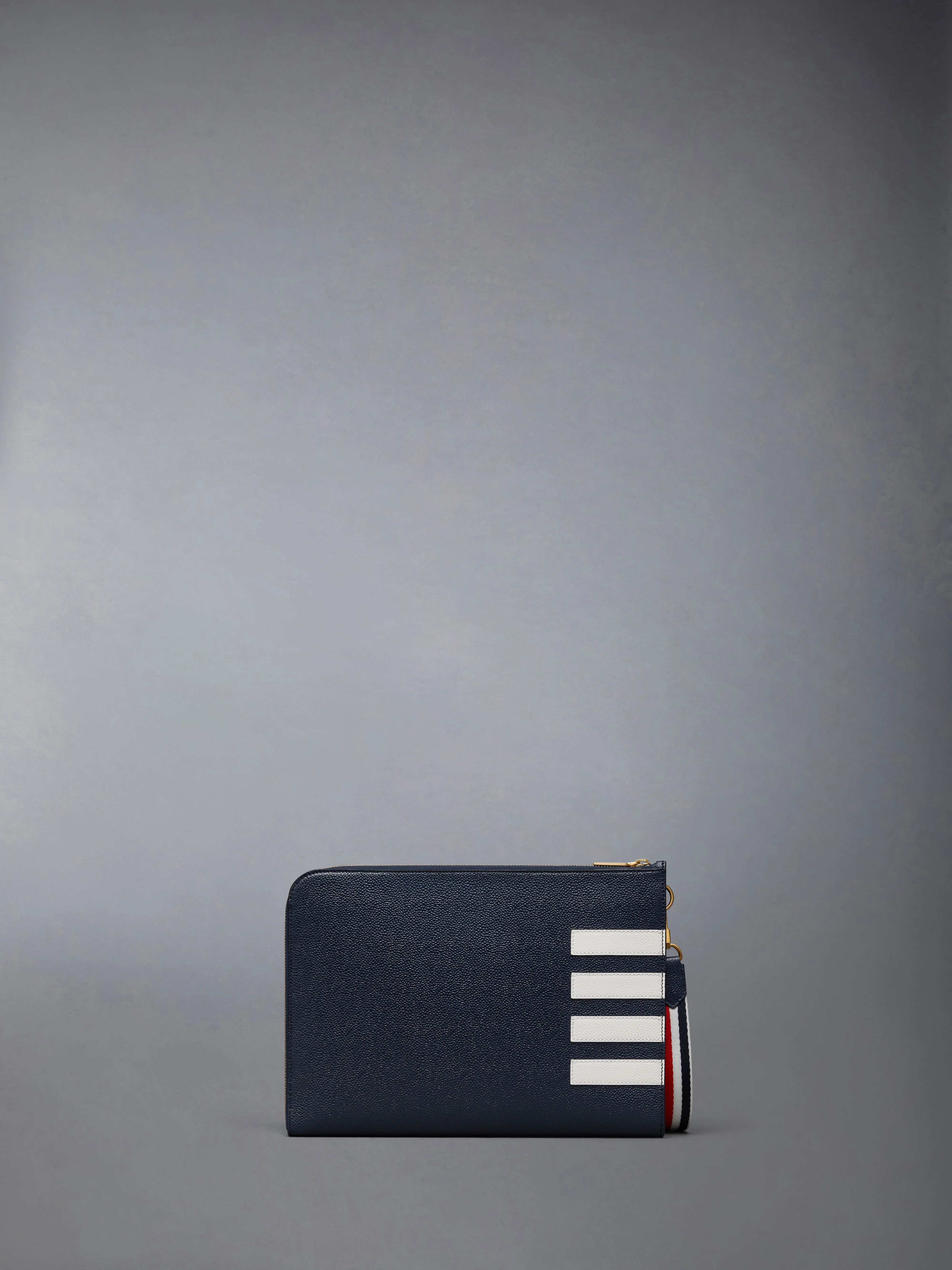 PEBBLE GRAIN 4-BAR GUSSET FOLIO - Image 2