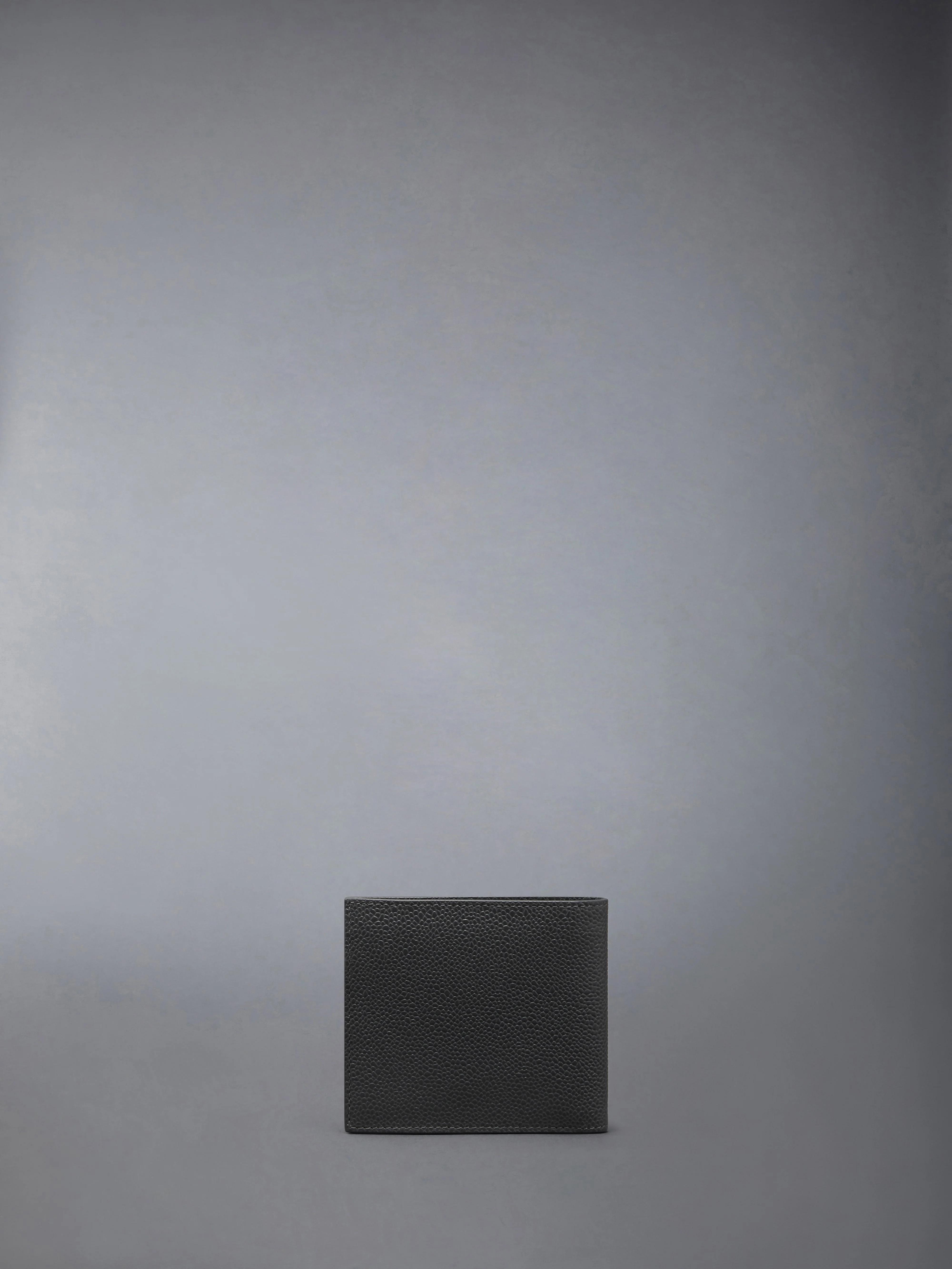 PEBBLE GRAIN BIFOLD - Image 2
