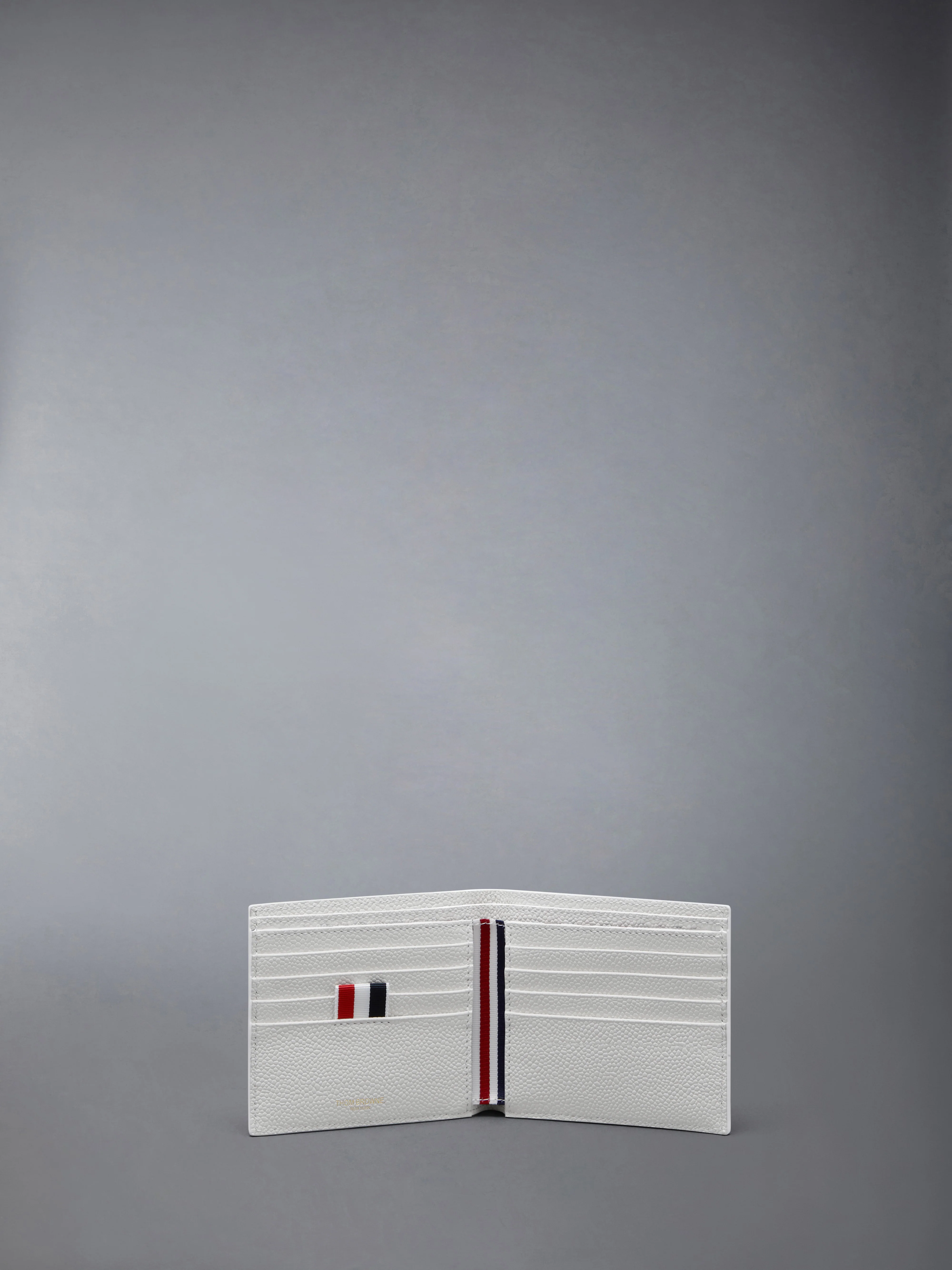 PEBBLE GRAIN BIFOLD - Image 3
