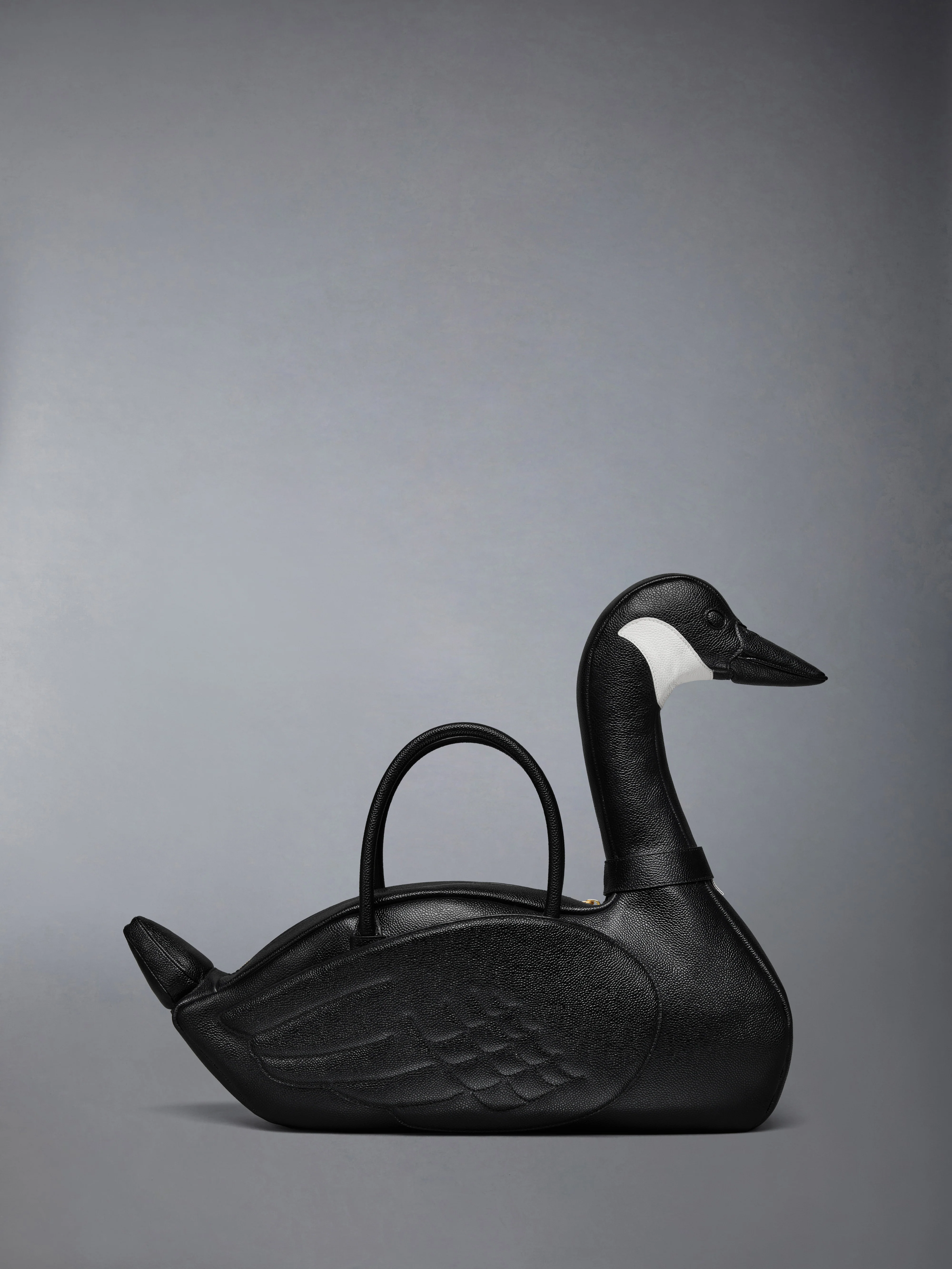 PEBBLE GRAIN GOOSE BAG - Image 3