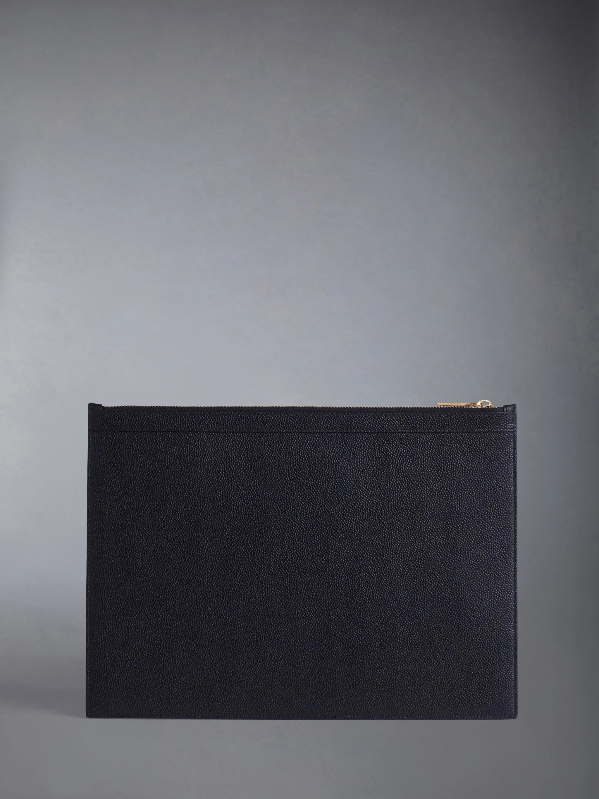 PEBBLE GRAIN MEDIUM DOCUMENT HOLDER - Image 2