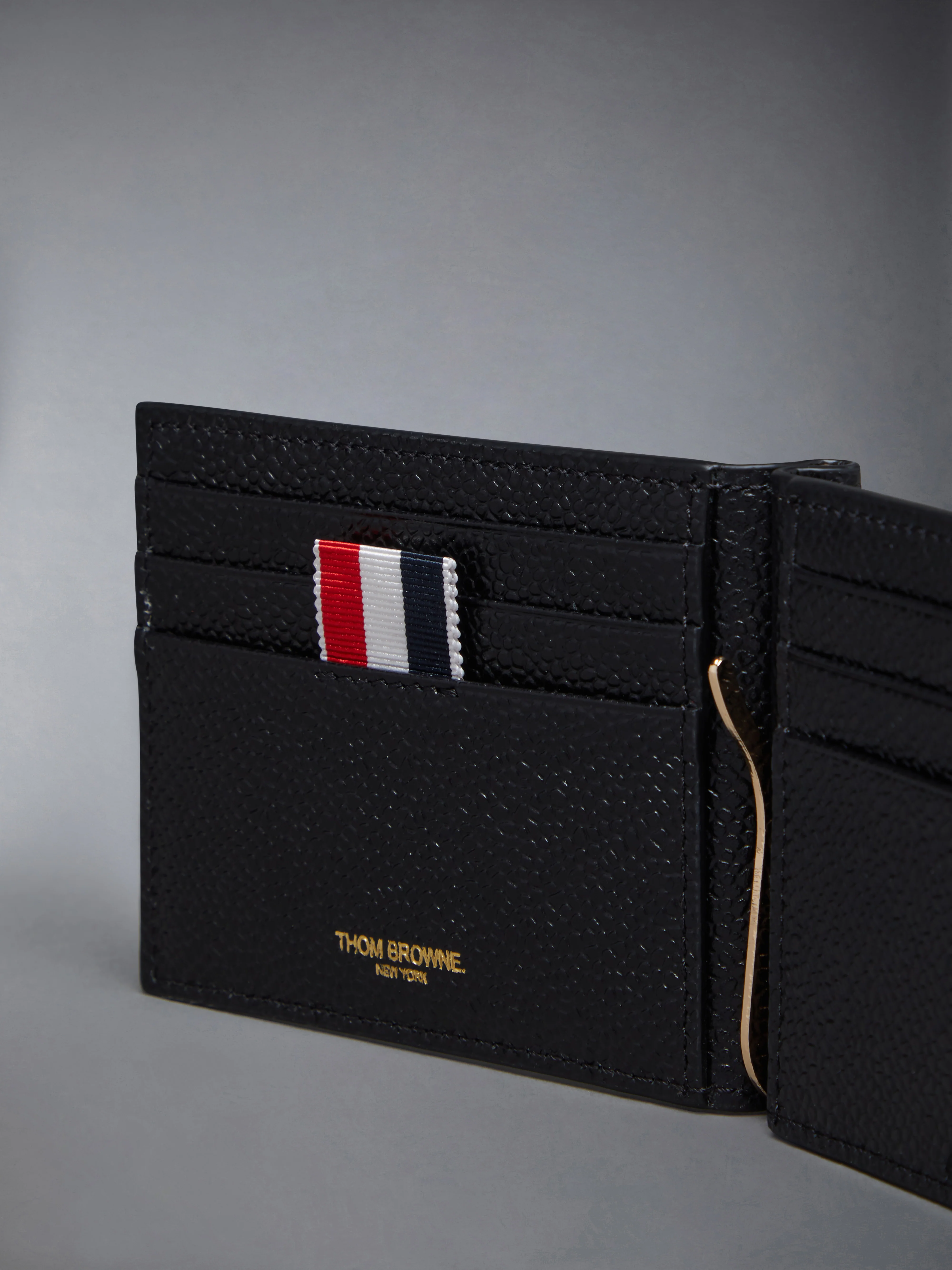 PEBBLE GRAIN MONEY CLIP WALLET - Image 2