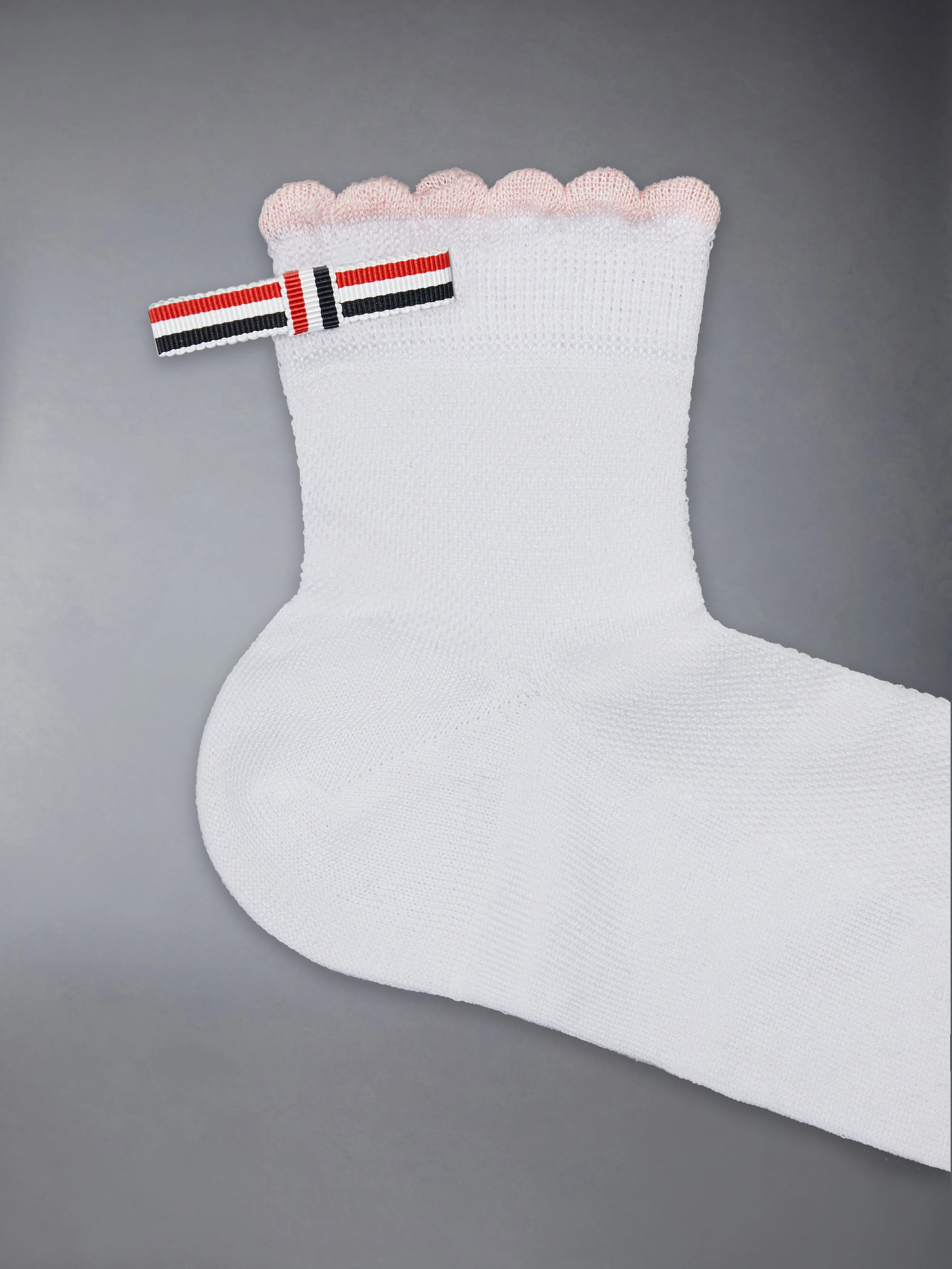 SCALLOPED EDGE POINTELLE STITCH CREW SOCKS - Image 2