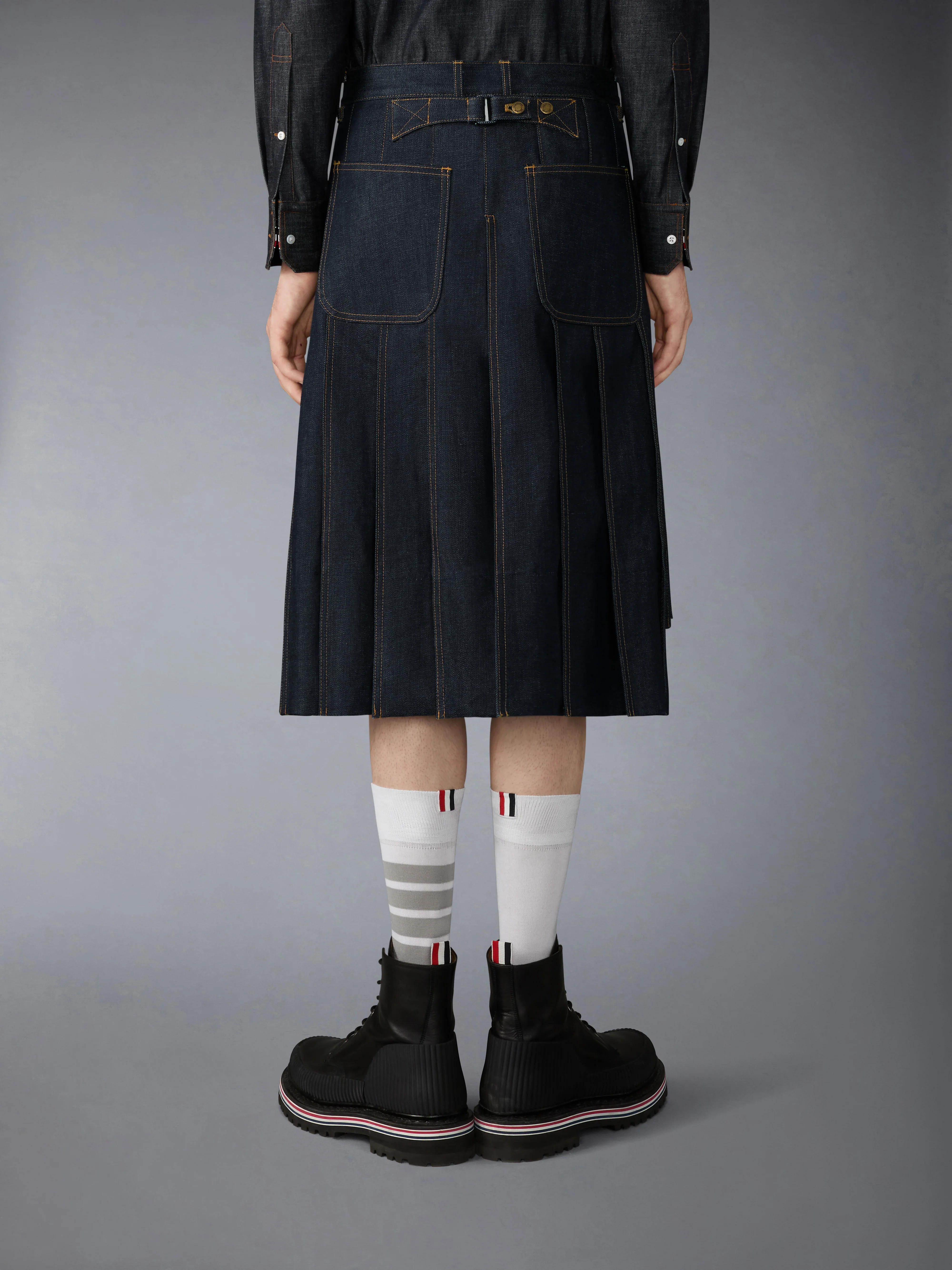 SELVEDGE DENIM BACKSTRAP PLEATED SKIRT - Image 3
