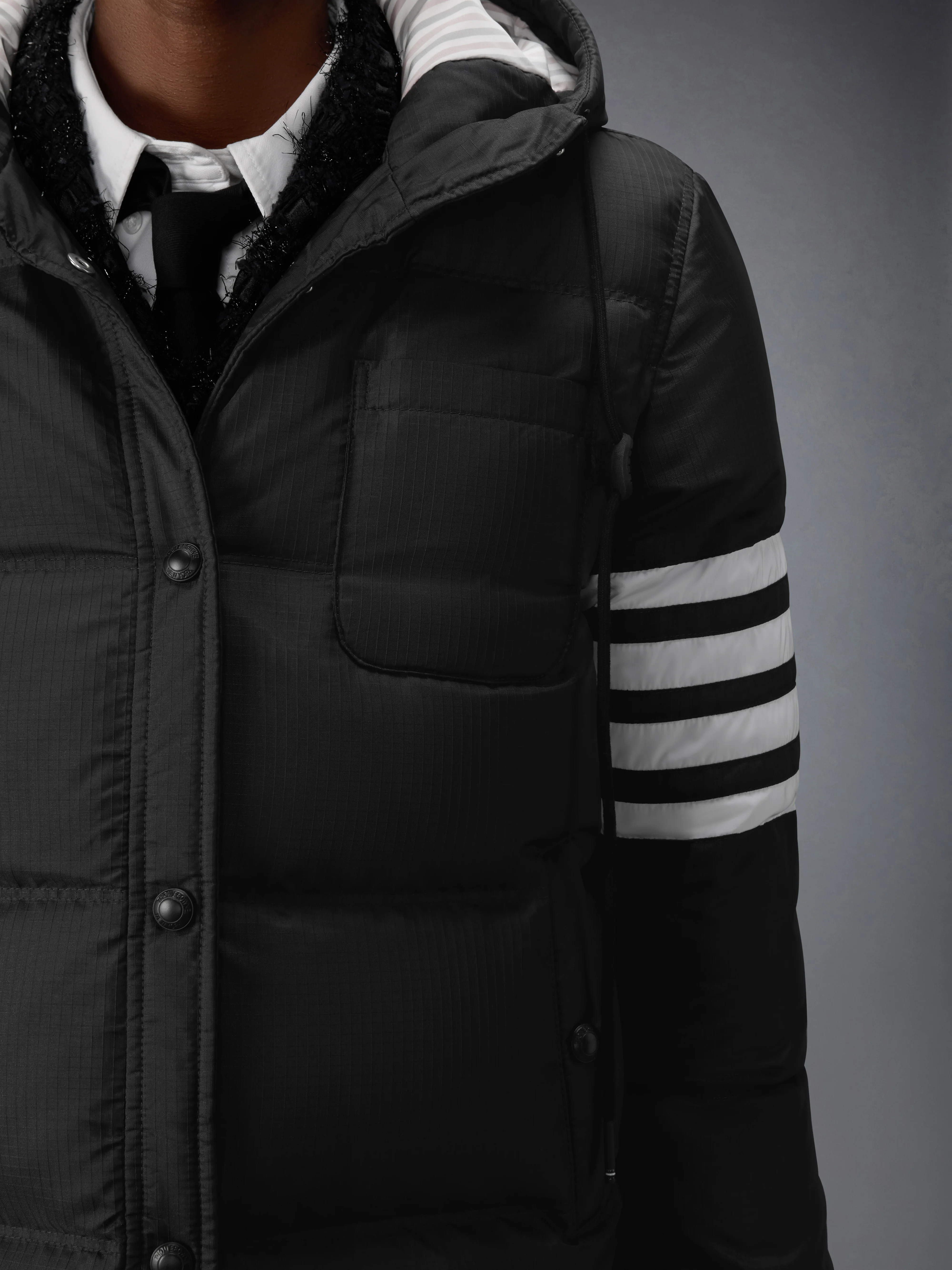 SHINY RIPSTOP LIGHTWEIGHT DOWN FILLED 4-BAR JACKET - Image 6