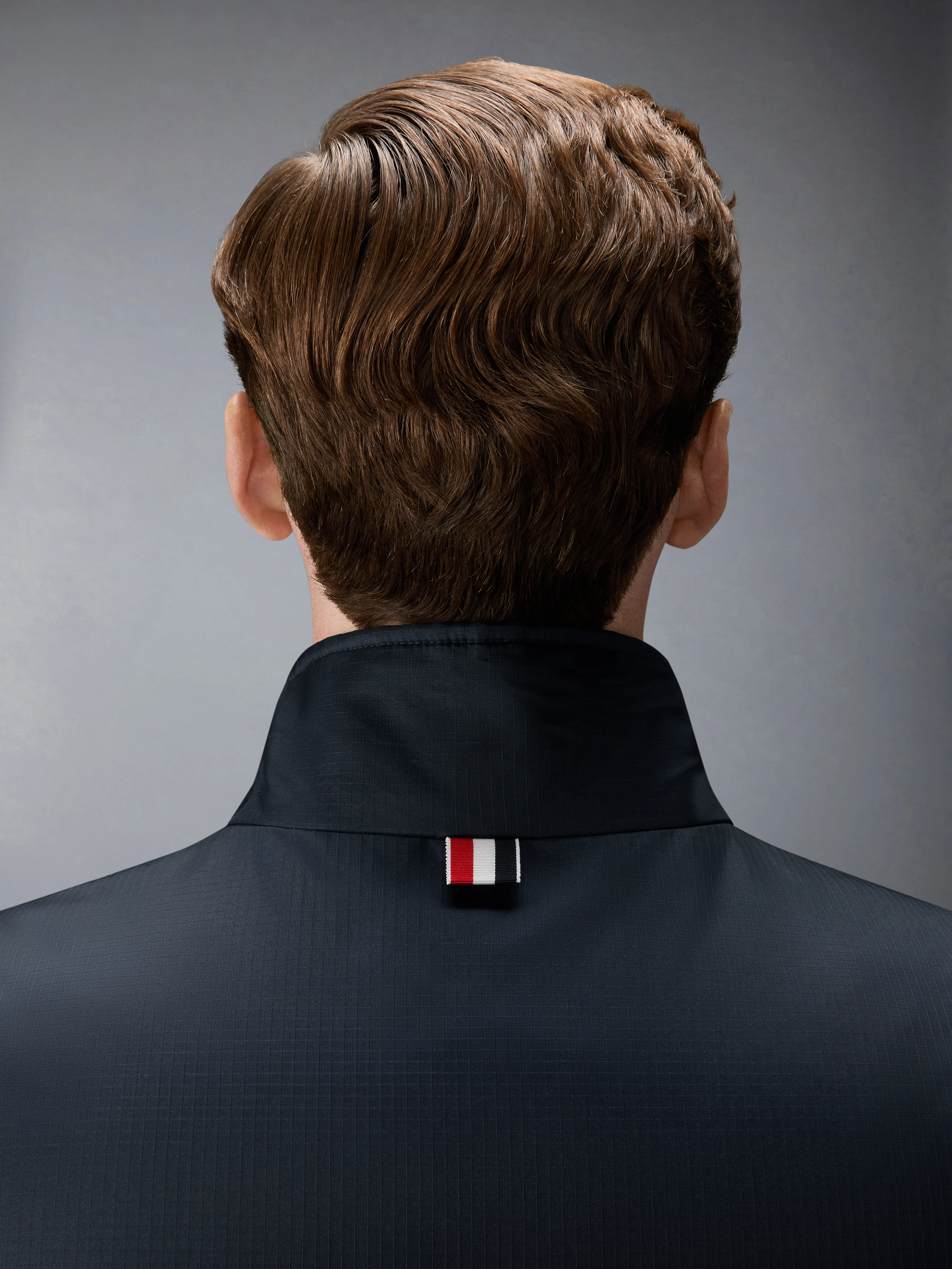 SHINY RIPSTOP LIGHTWEIGHT DOWN FILLED 4-BAR VEST - Image 5