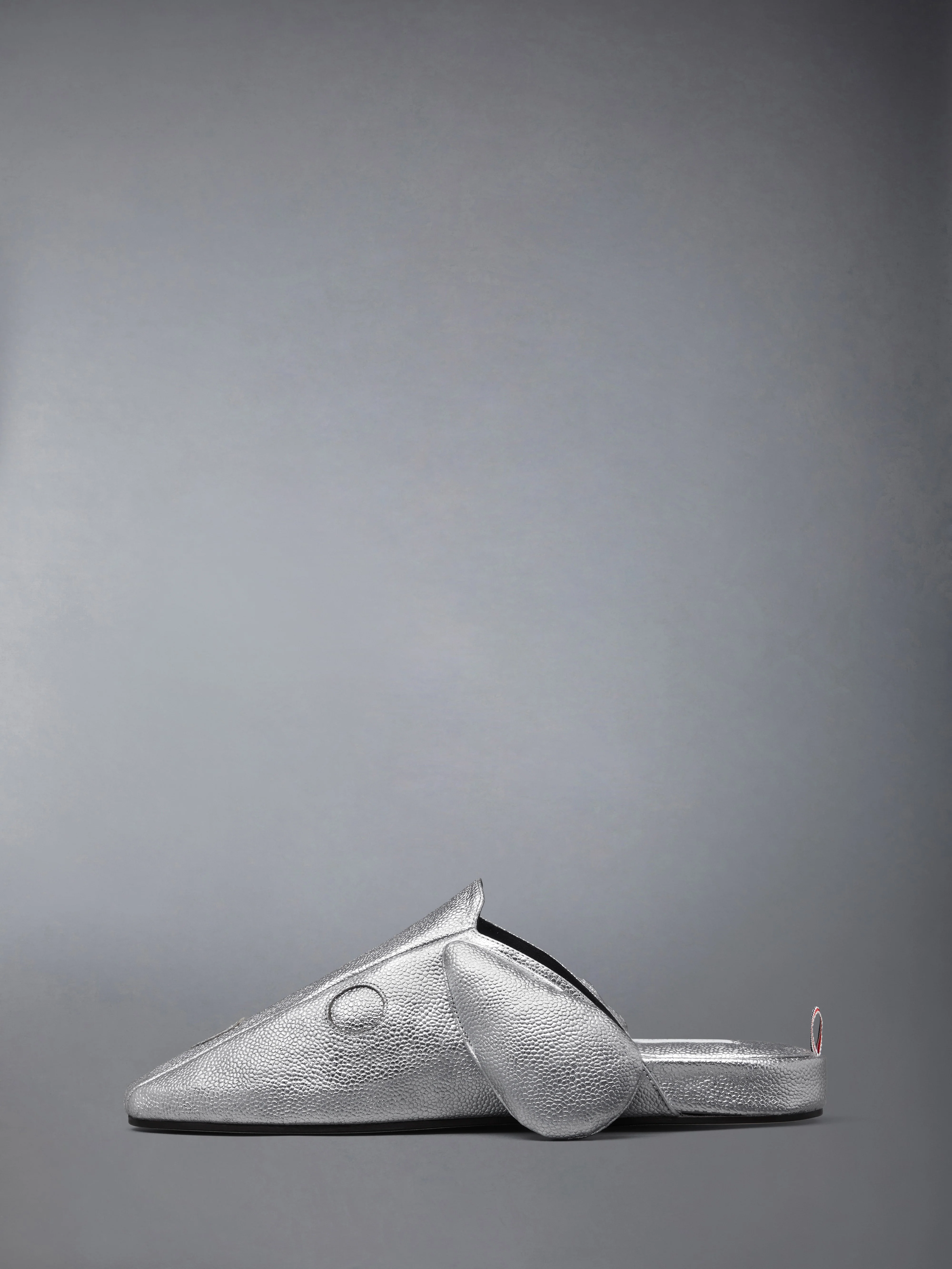 SILVER  HECTOR PEBBLE GRAIN SLIPPERS - Image 3