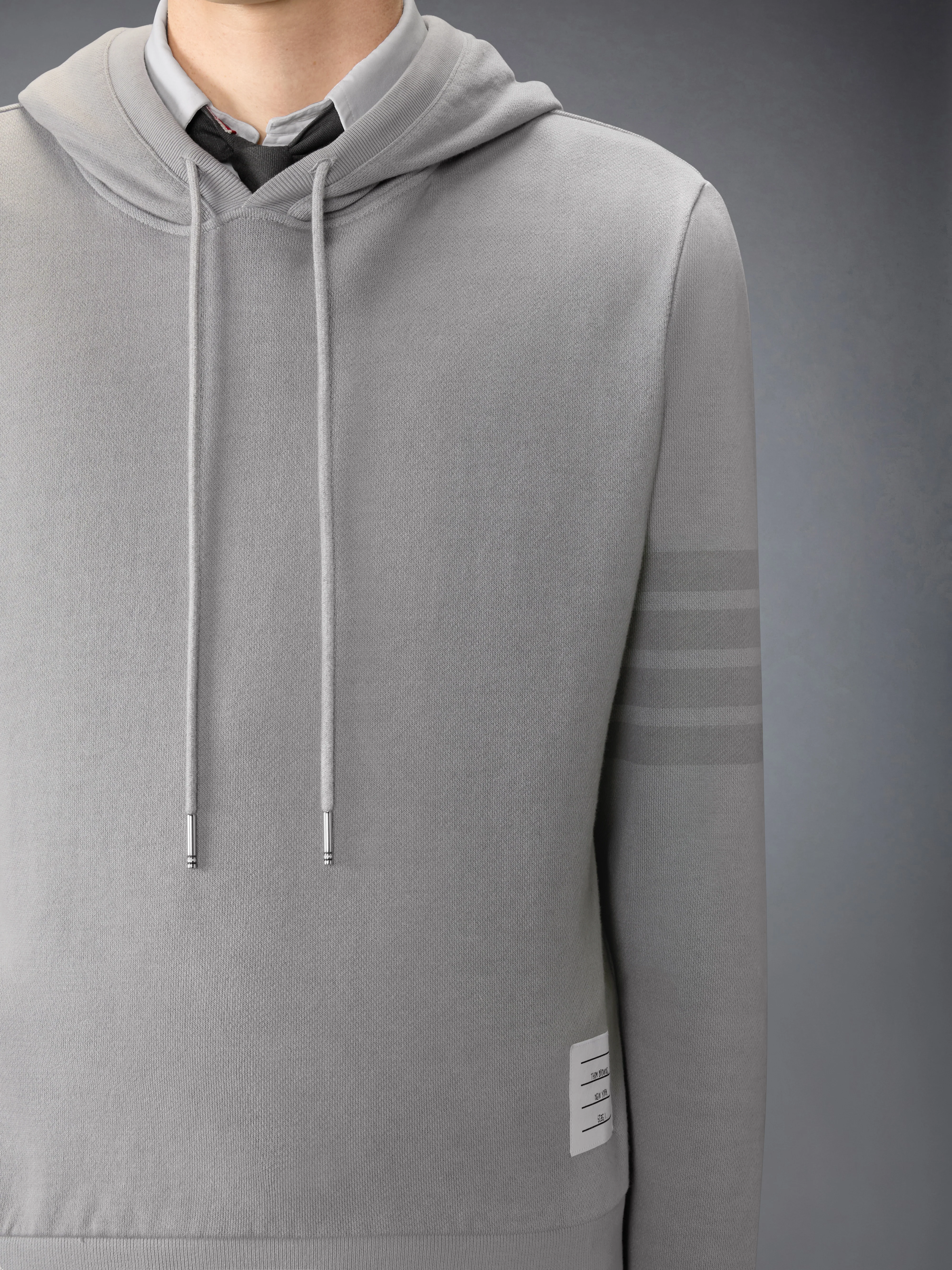 SOLID LOOPBACK 4-BAR HOODIE - Image 5