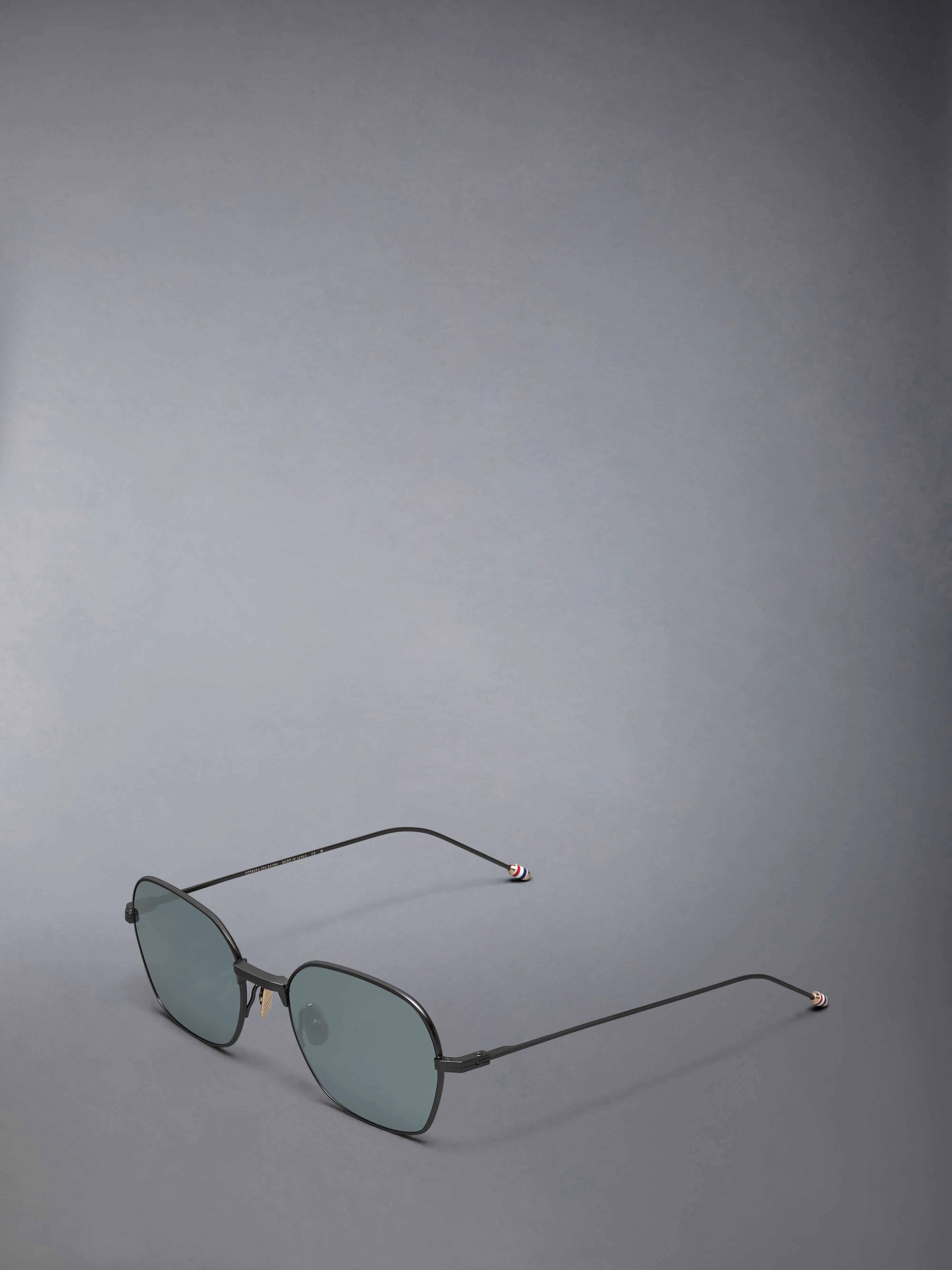 TITANIUM RECTANGULAR SUNGLASSES - Image 3