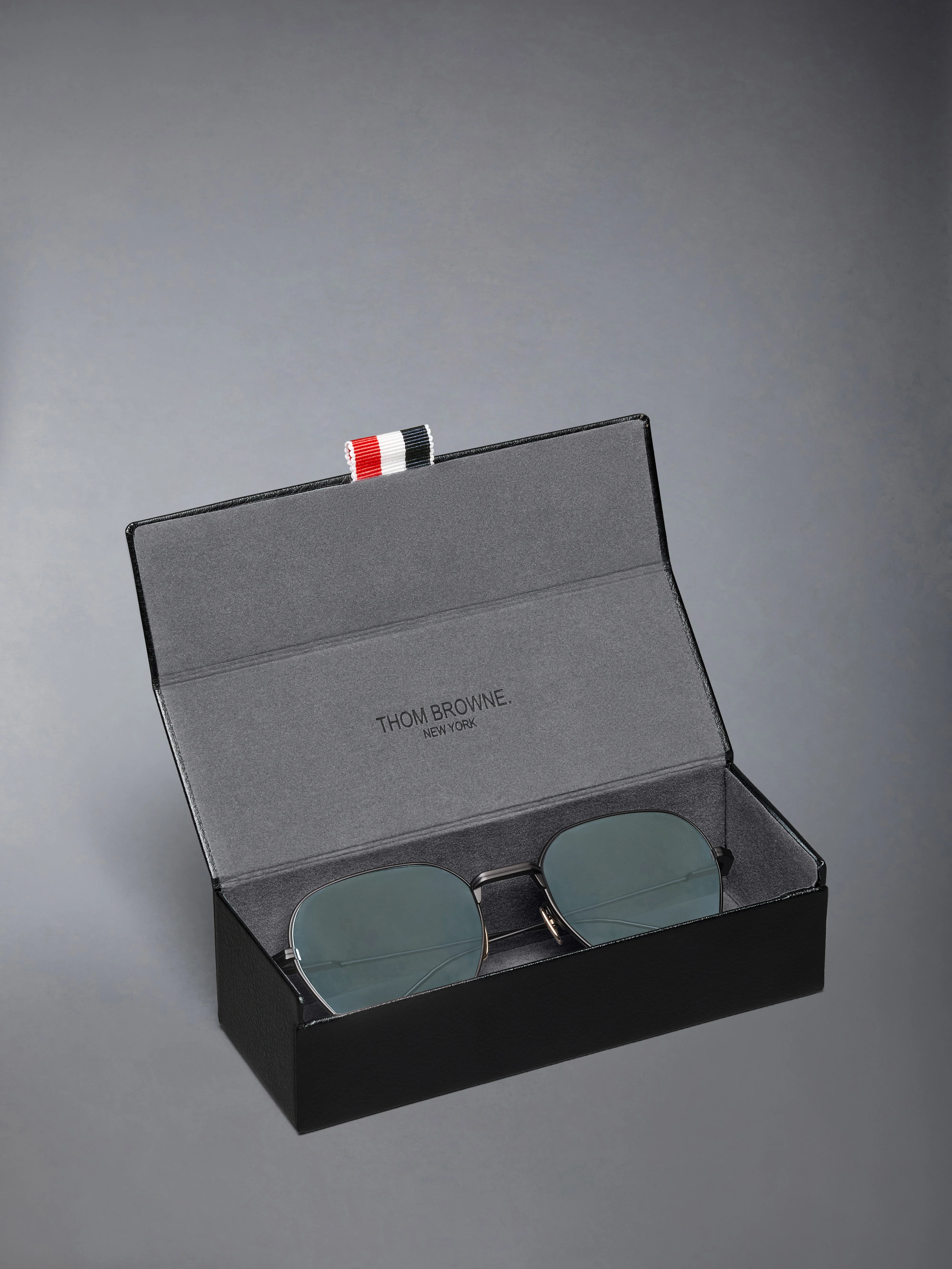 TITANIUM RECTANGULAR SUNGLASSES - Image 4