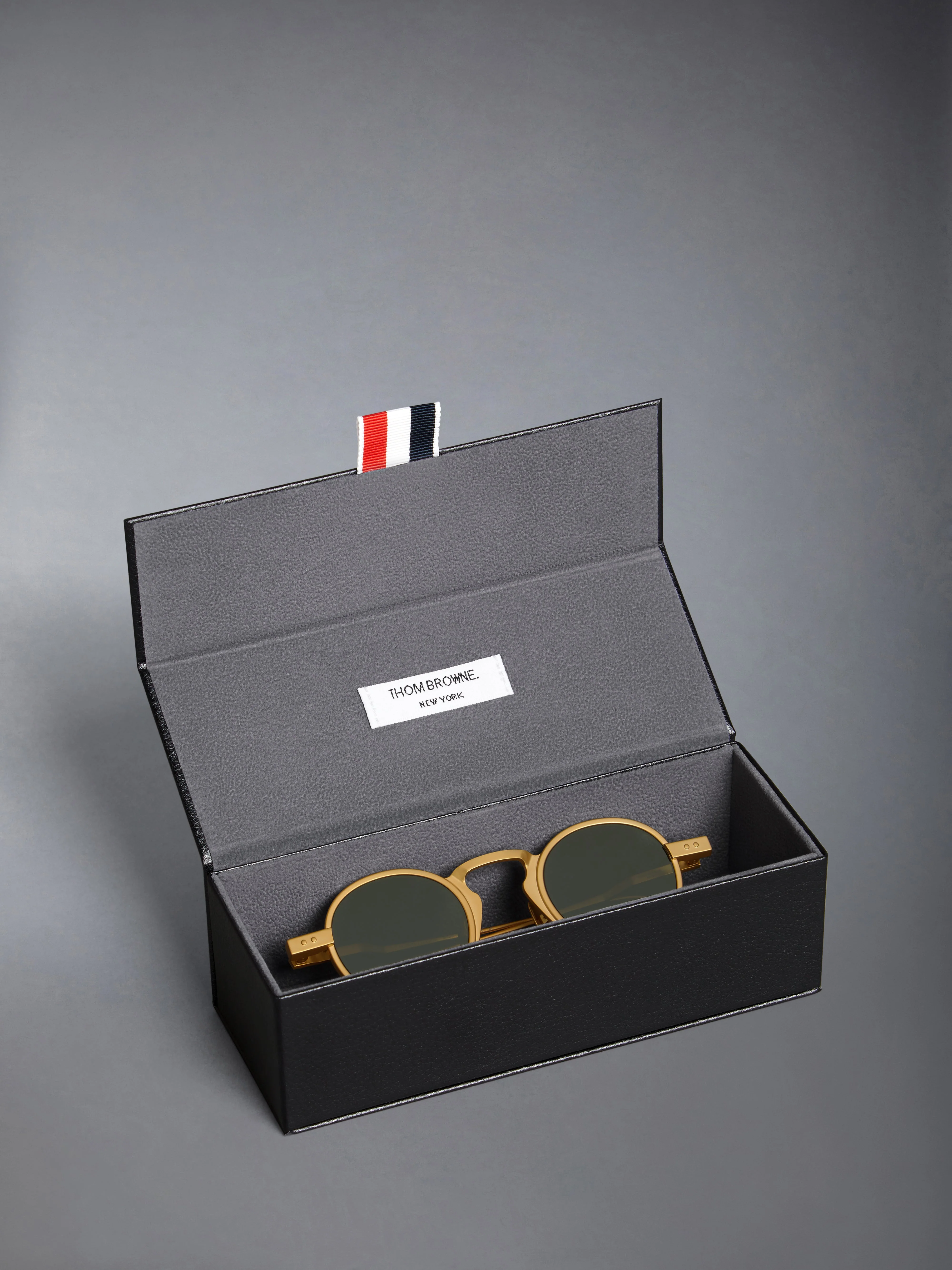 TITANIUM ROUND SUNGLASSES - Image 4