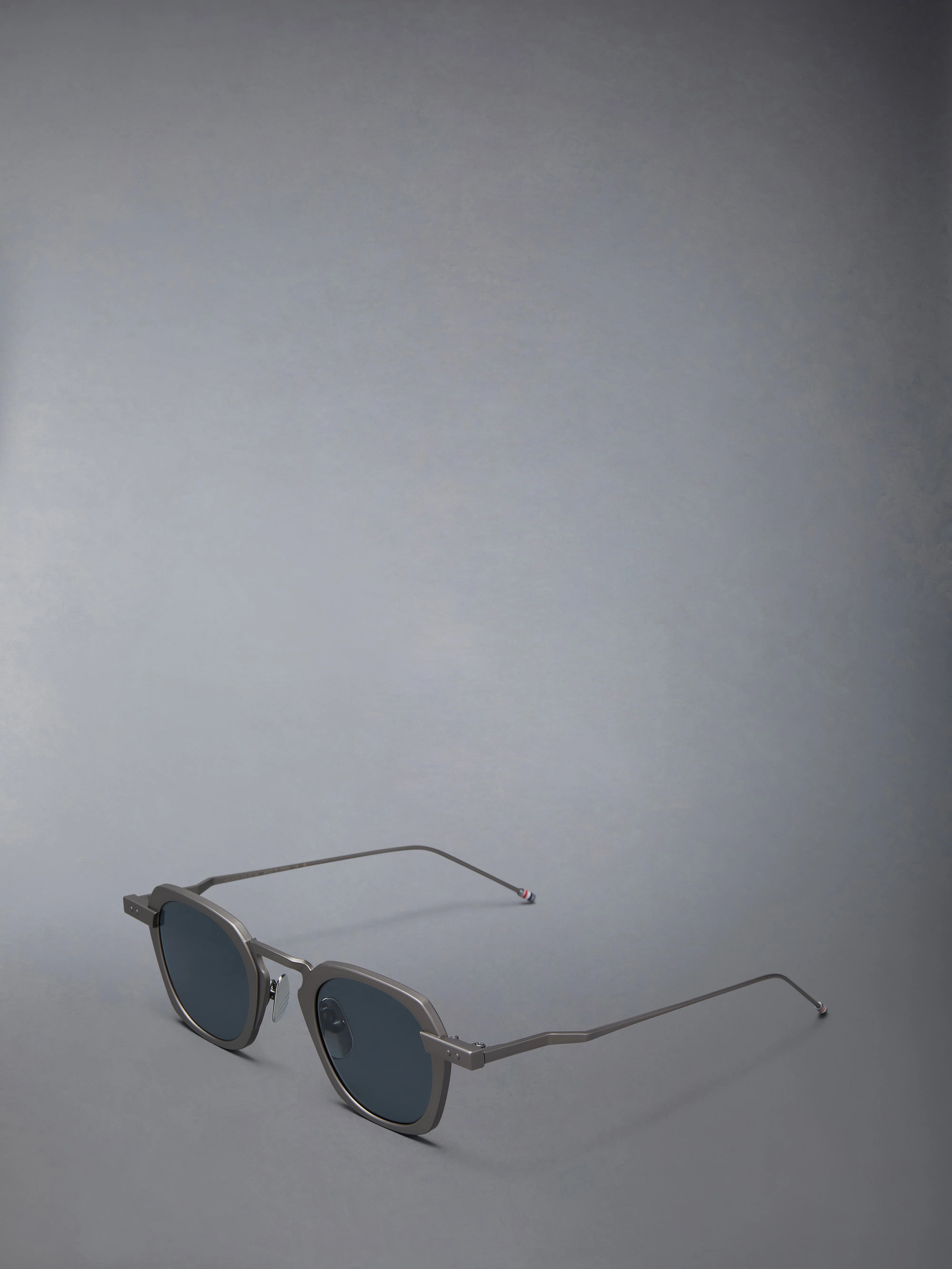 TITANIUM SQUARE SUNGLASSES - Image 2