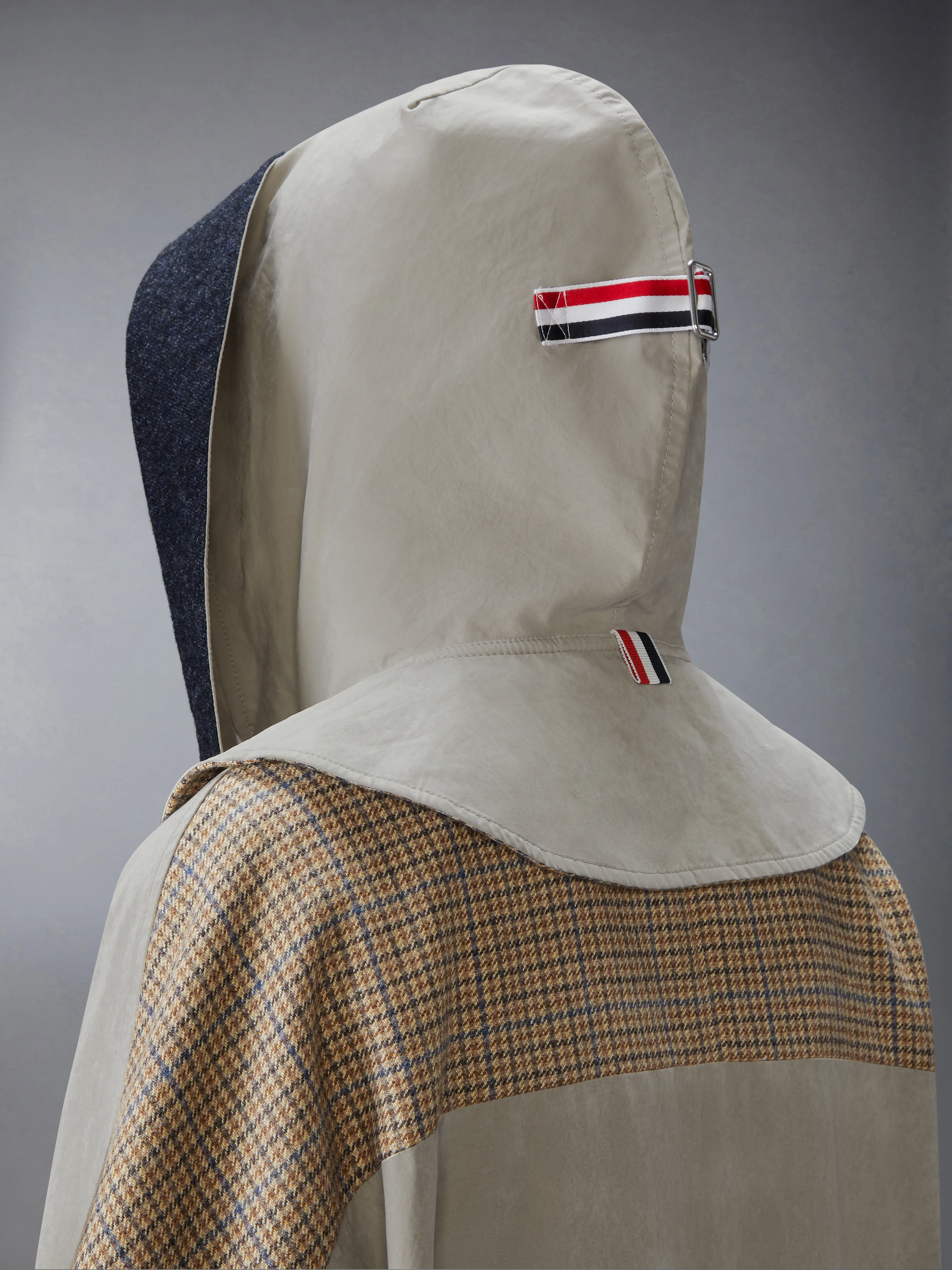 WAXED TECH HOODED PARKA - Image 9
